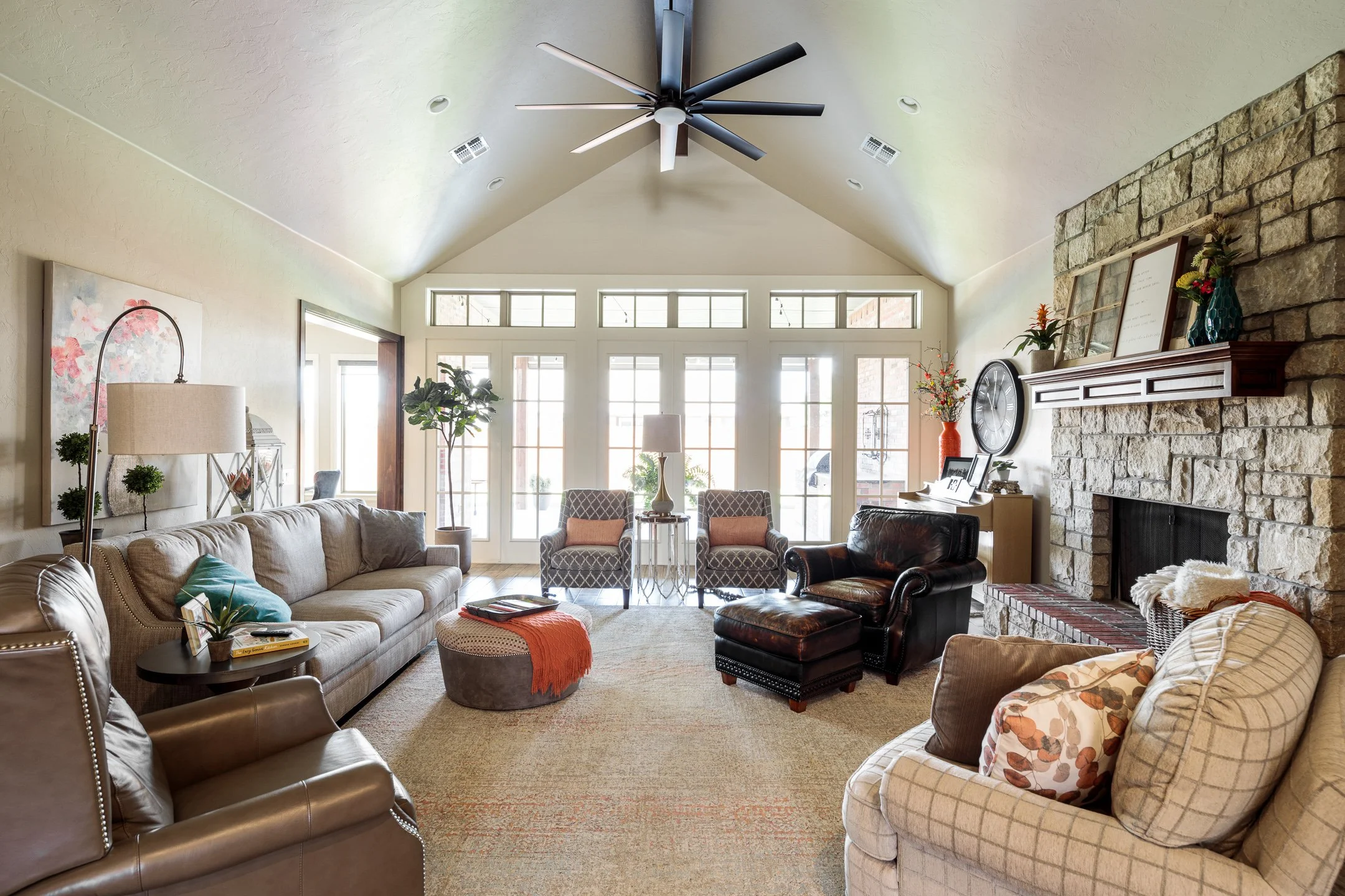 1201 Mesquite WEB-4.jpg