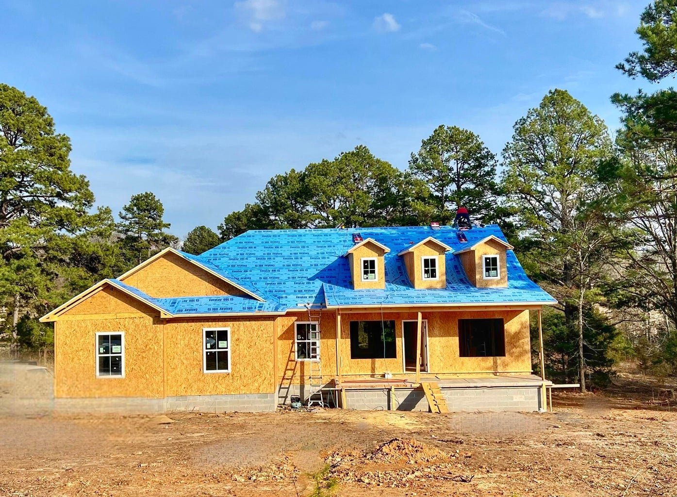 Discover this stunning home under construction on 1.5 acres in the serene countryside of Linker Mountain. 🌲⛰️

The seamless open floor plan effortlessly blends the living, dining, and kitchen areas, providing the perfect space for all your family ga