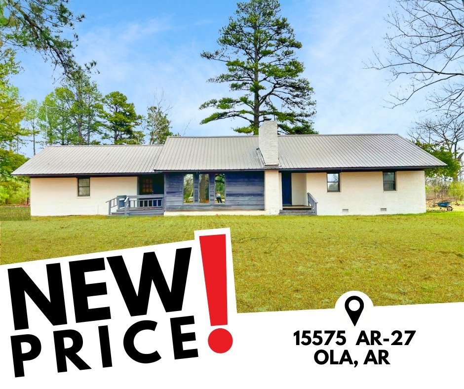 🌲✨ This beautiful property has a new lower price and offers two great land options! 😍🏡 

You can choose between 3.76 acres or 24.71 acres of tranquility. just steps away from the Ouachita National Forest. The home's primary suite is huge and. offe