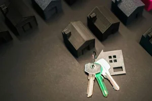 Should You Buy A New House Before Selling Your Old One? Let's Explore the Pros and Cons