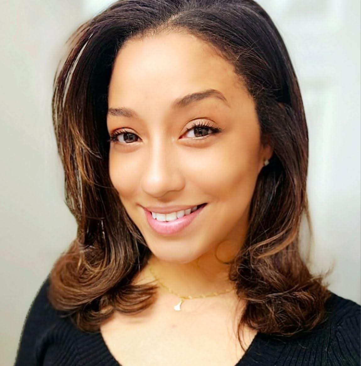 Yvette de Leon