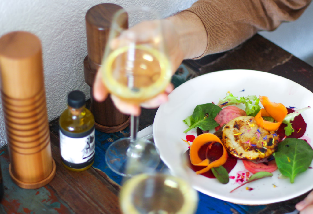 Vero Beach Bites: Must-Try Outdoor Dining Destination