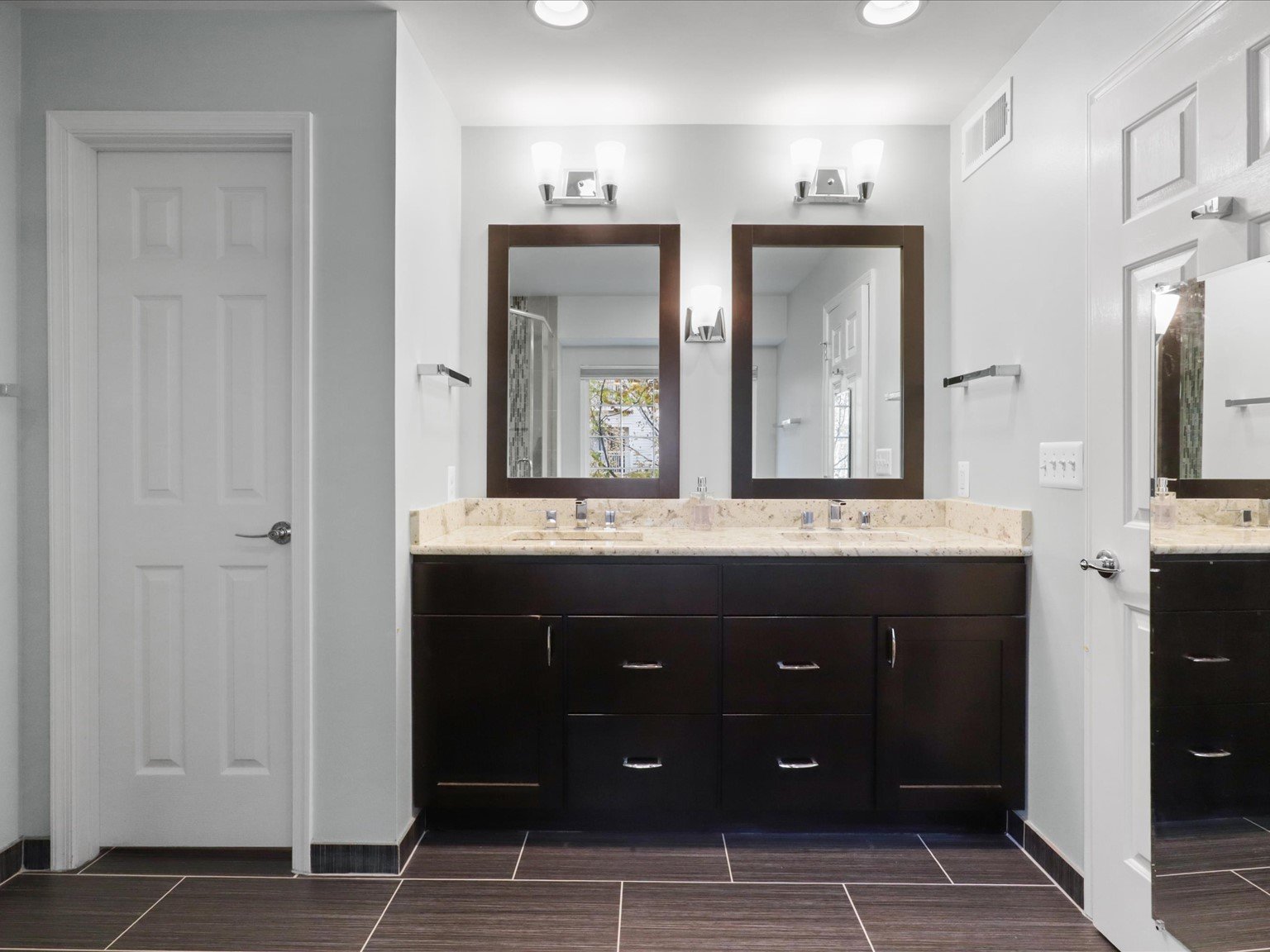 2729-pembsly-dr-vienna-va-22181-wardman-residential-at-compass-032.jpg