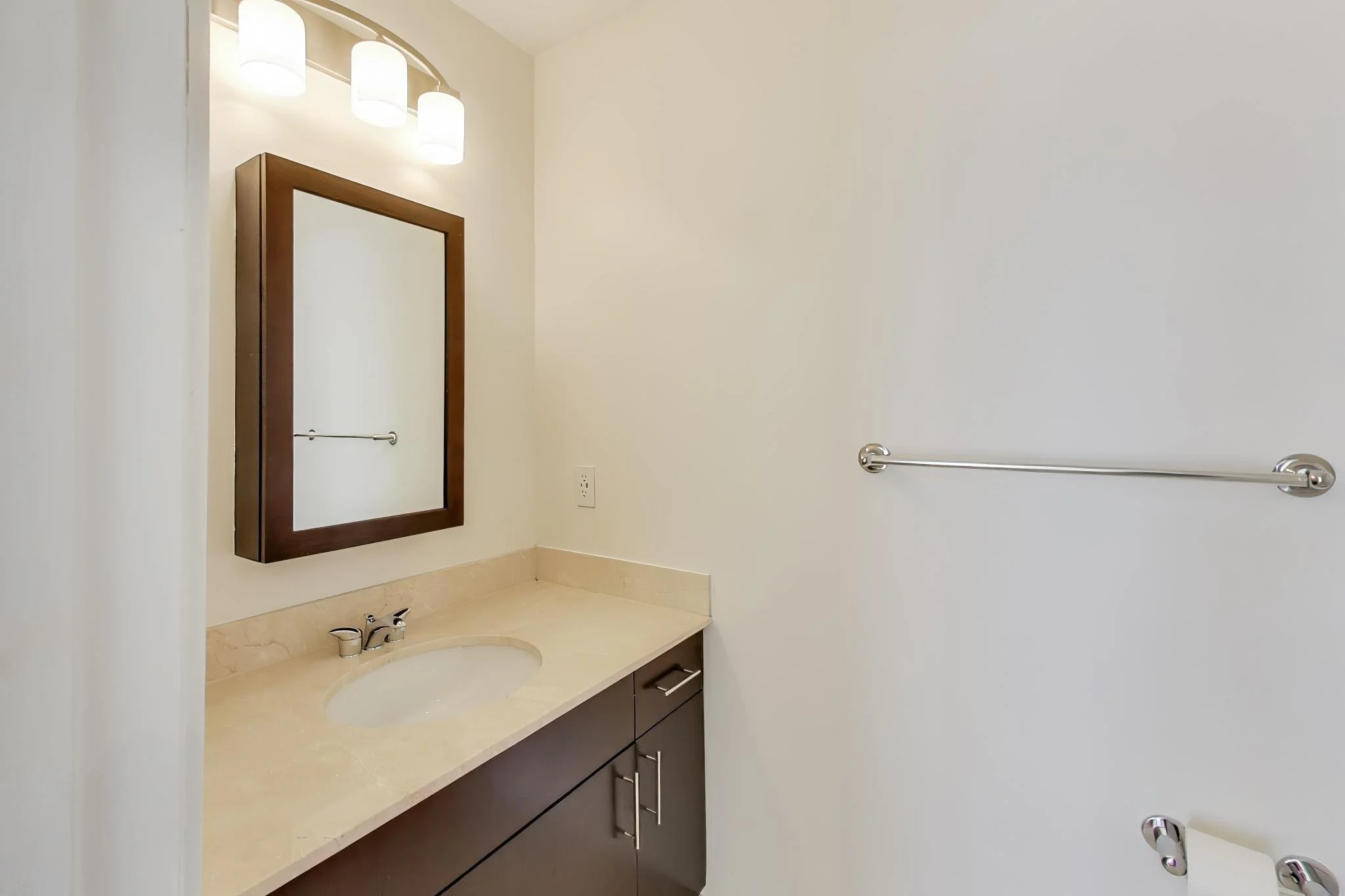 910-m-st-nw-unit-1022-washington-dc-20001-wardman-residential-at-compass222.jpg