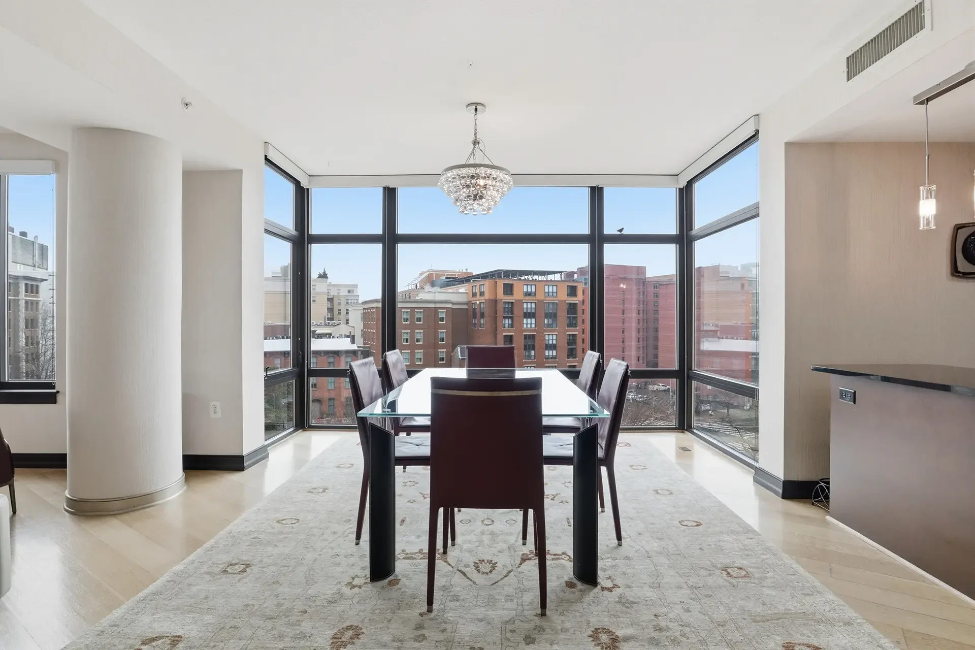 1010-massachusetts-ave-nw-804-washington-dc-14-dining-room.webp