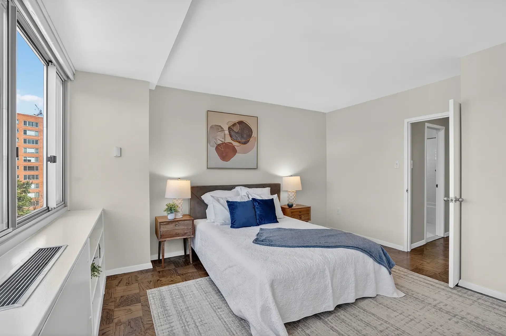 4101-cathedral-ave-nw-unit-1107-washington-dc-03-primary-bedroom.webp