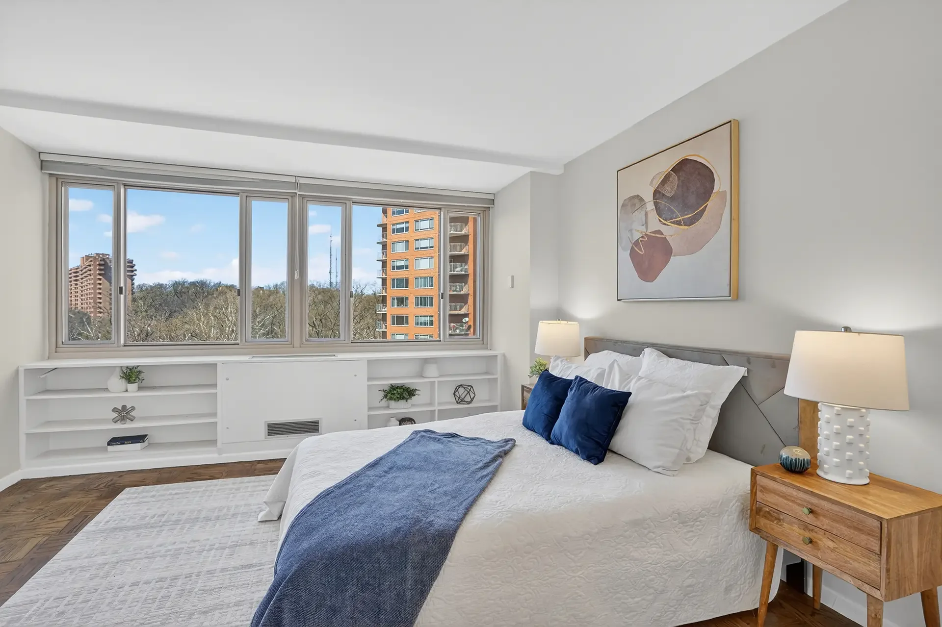4101-cathedral-ave-nw-unit-1107-washington-dc-06-primary-bedroom.webp