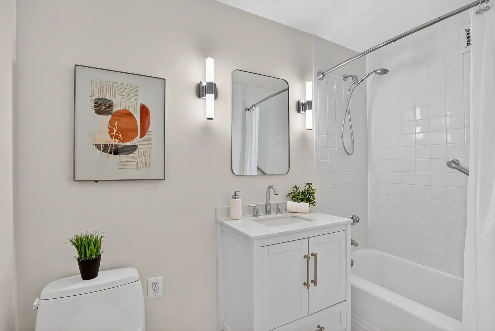 4101-cathedral-ave-nw-unit-1107-washington-dc-07-primary-bathroom.webp
