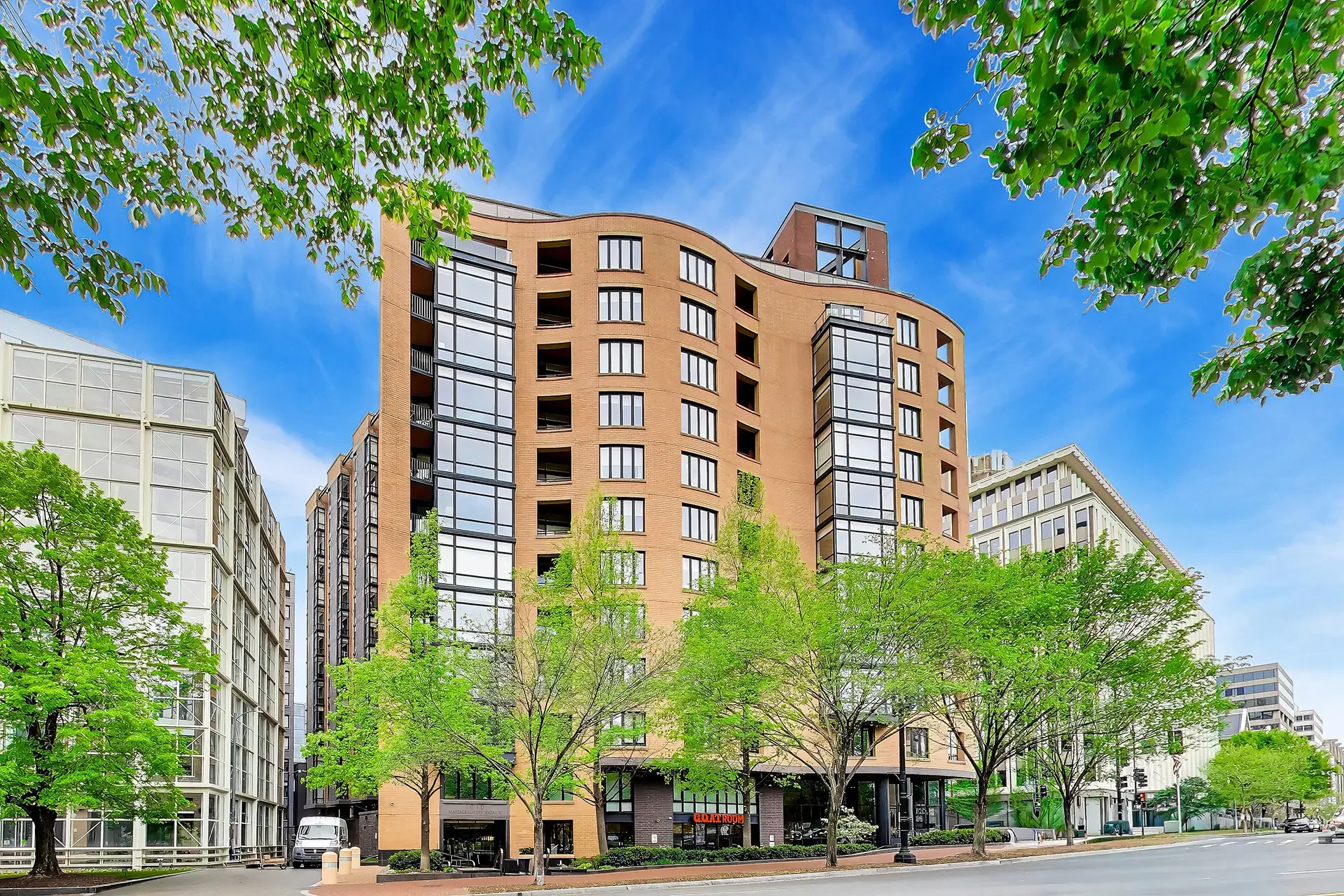 1010-massachusetts-ave-nw-1007-washington-dc-02.webp