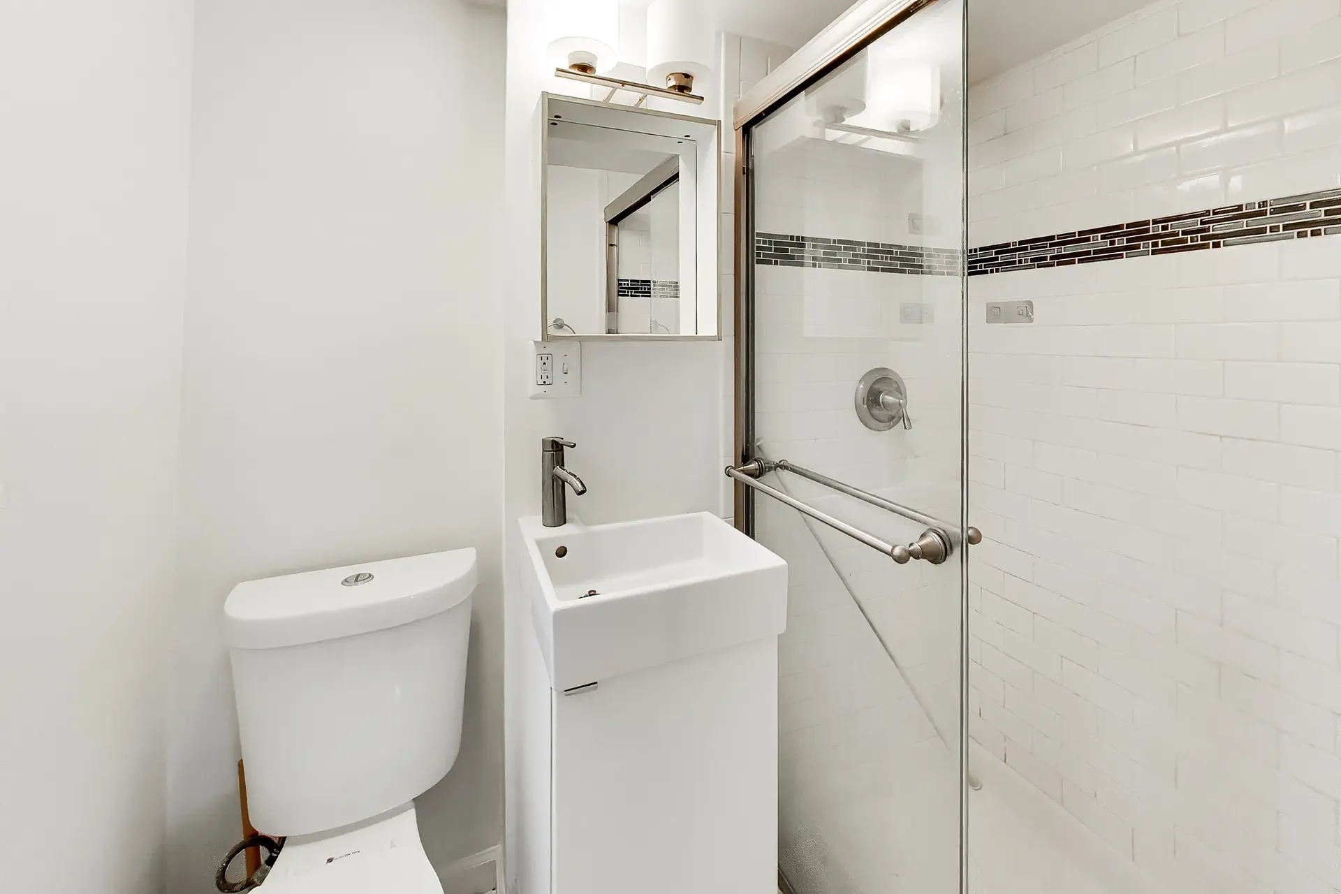 530-ingraham-st-ne-washington-dc-36-lower-level-bathroom.webp