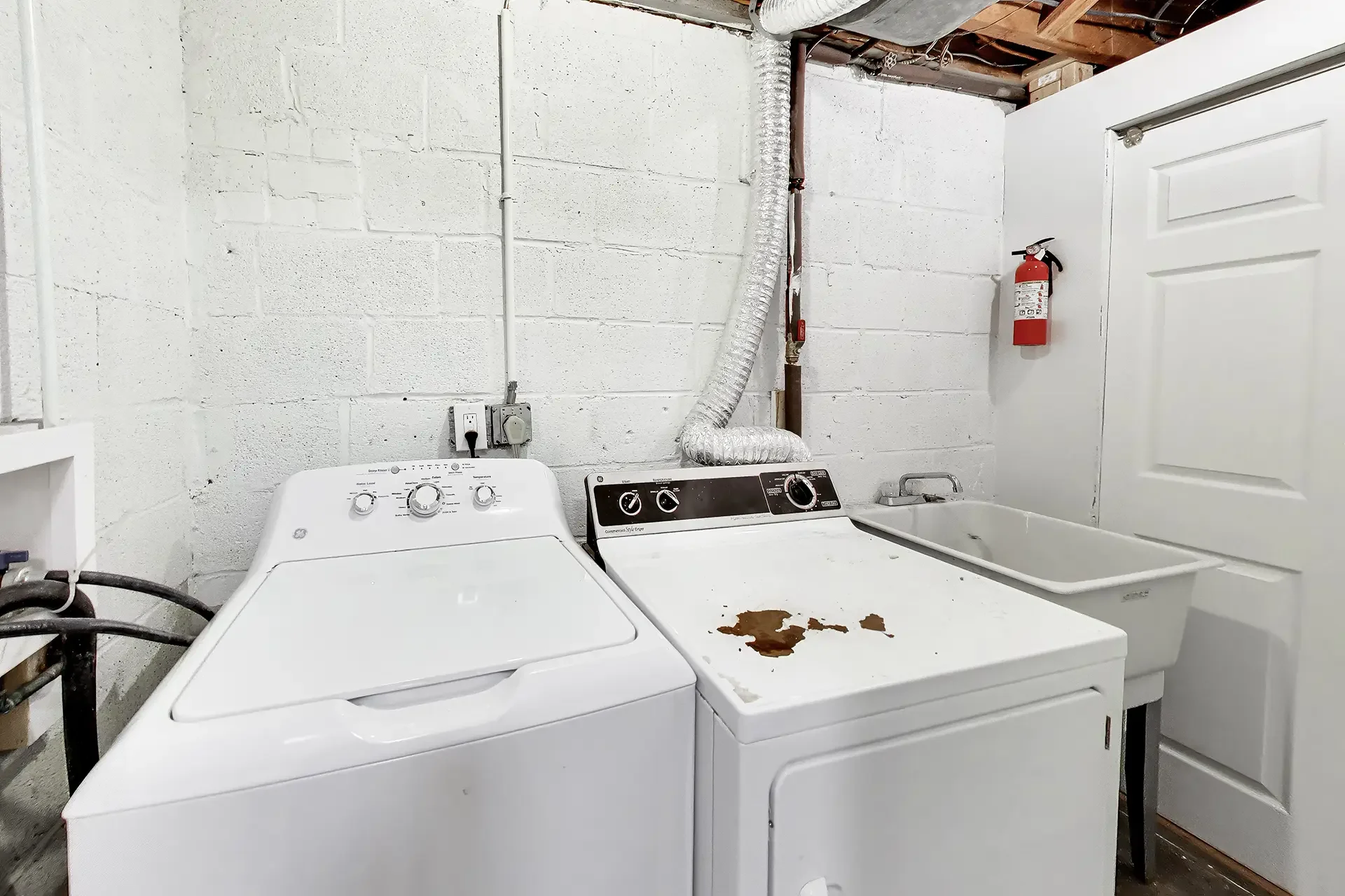 530-ingraham-st-ne-washington-dc-39-laundry-room.webp