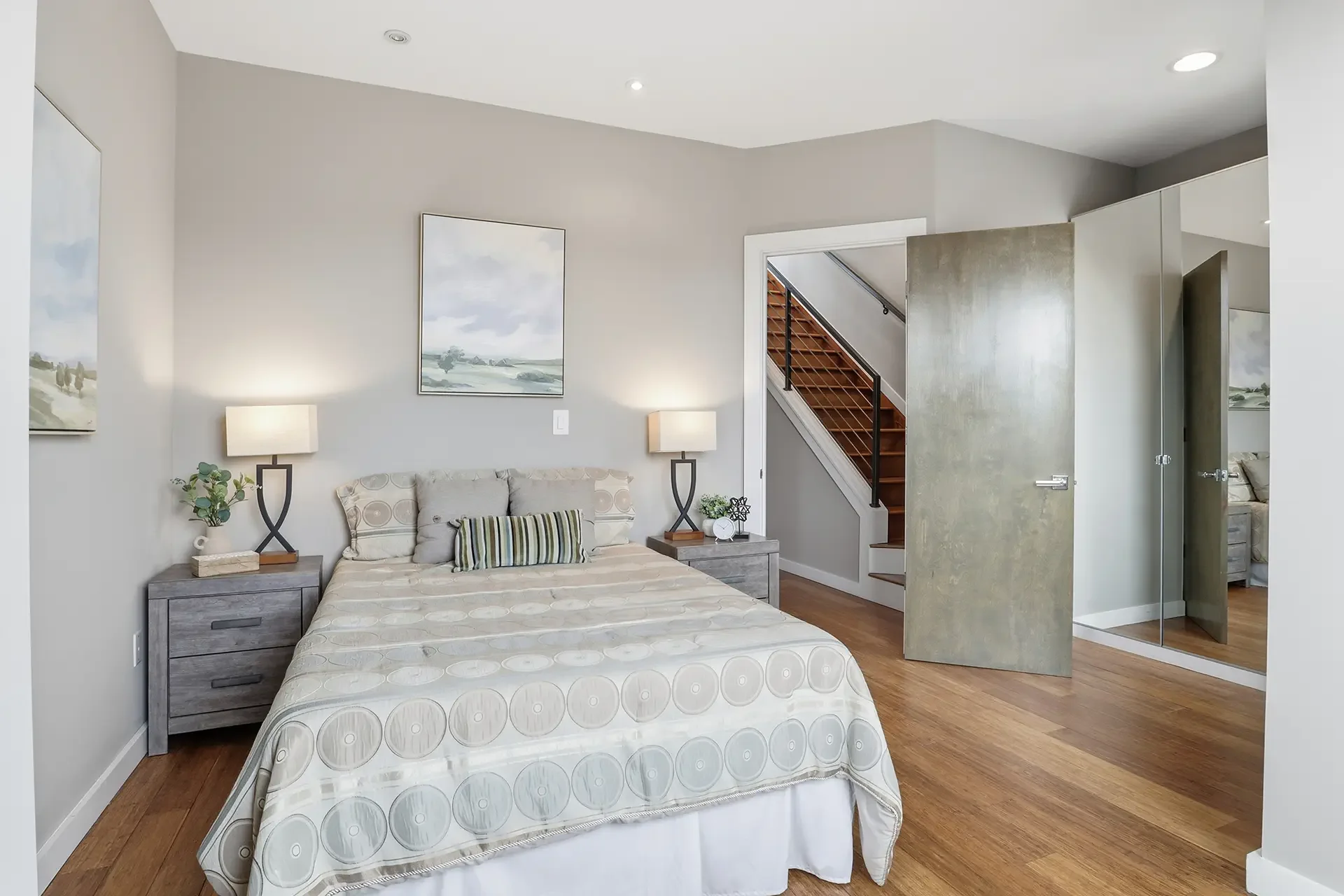 1242-new-jersey-ave-nw-unit-2-washington-dc-24-secondary-bedroom.webp
