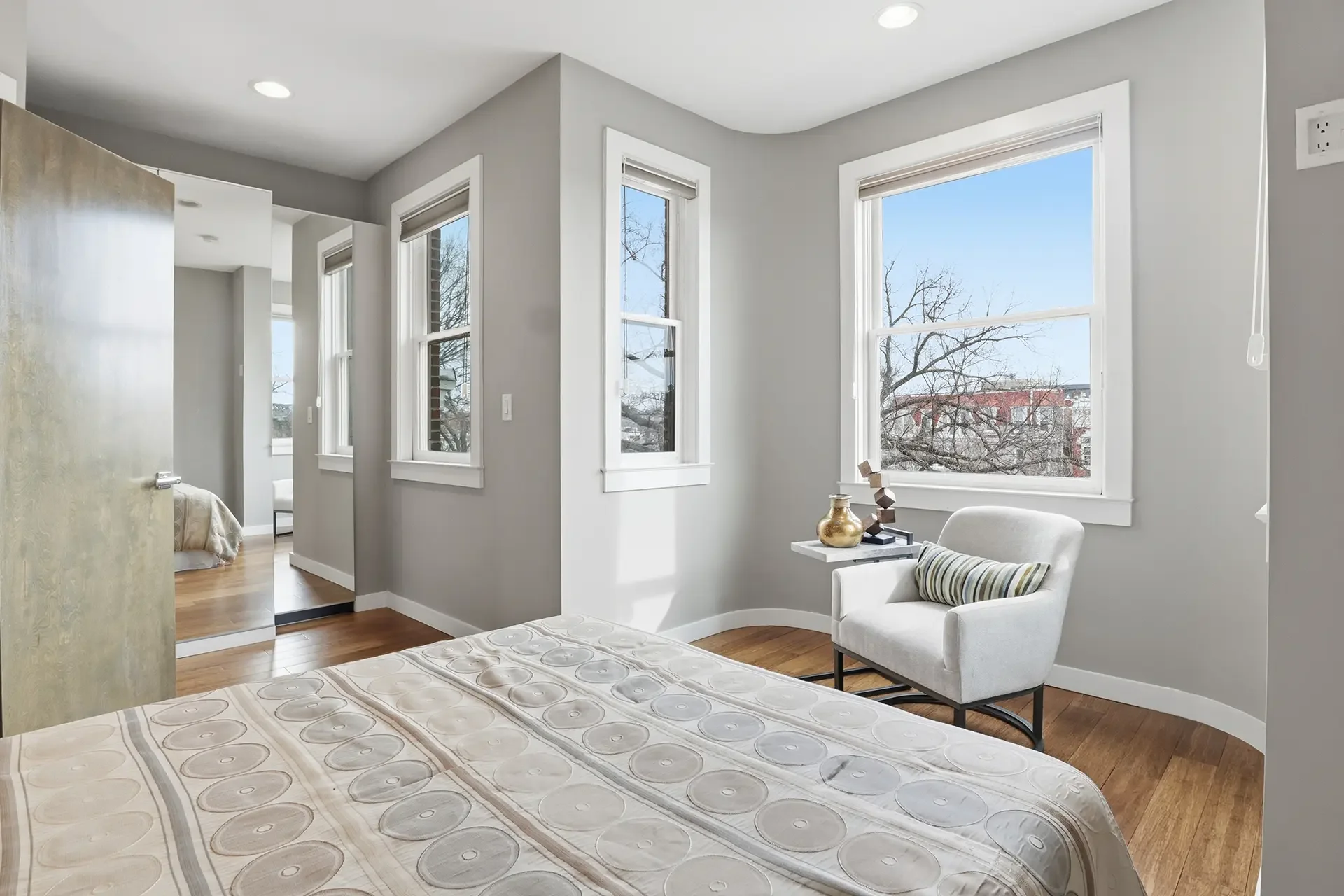 1242-new-jersey-ave-nw-unit-2-washington-dc-25-secondary-bedroom.webp