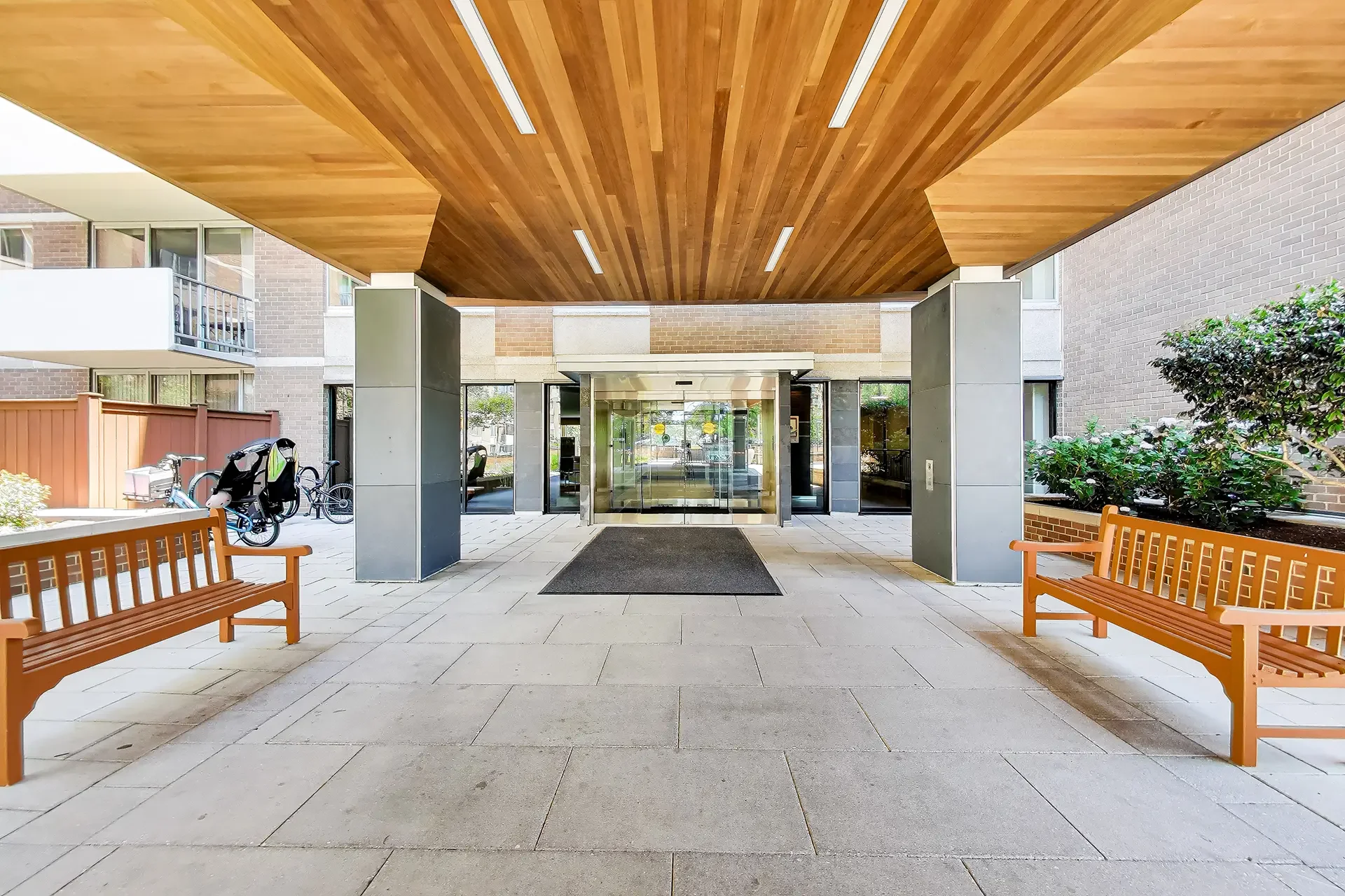 2939-van-ness-st-nw-unit-621-washington-dc-06-building-entryway.webp