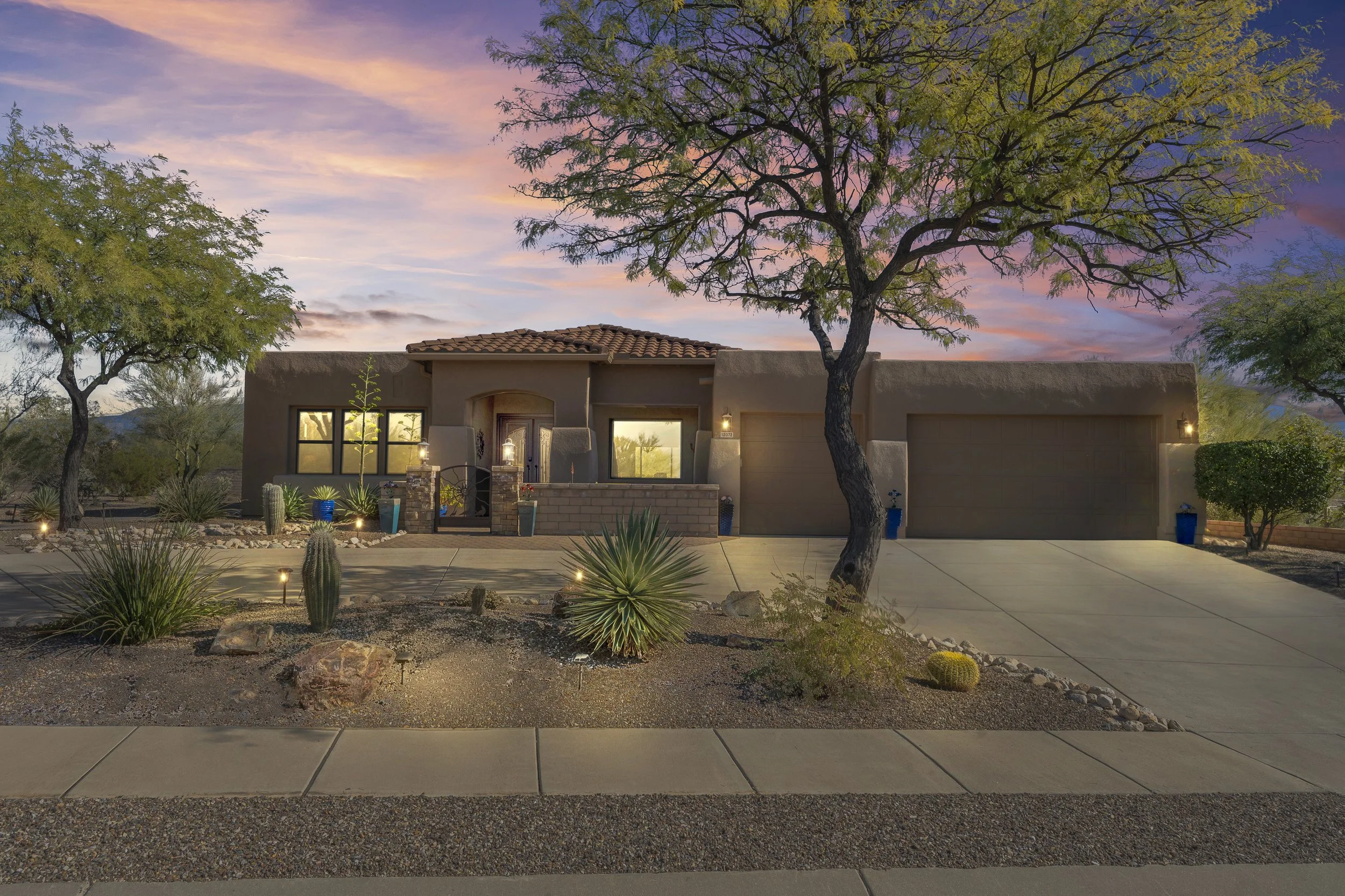 Oliver Realty sold luxury home in Oro Valley AZ