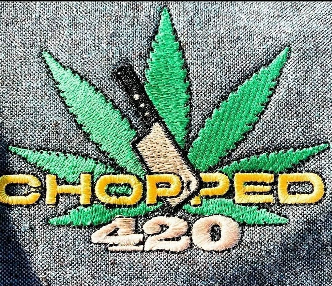 Im going to be on CHOPPED 420! What an exciting time, that one of the biggest cooking competition shows in history has finally crossed over to the greener side!
.
In less than a month #CHOPPED420 drops on @discoveryplus @foodnetwork. Get the app toda