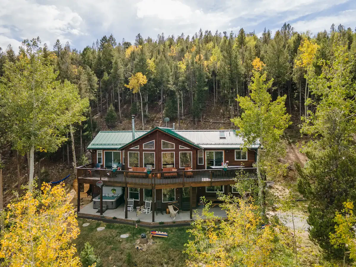 The Ultimate Colorado Getaway: Why This Luxury Mountain Cabin Is the Perfect Base for Your Denver Adventure