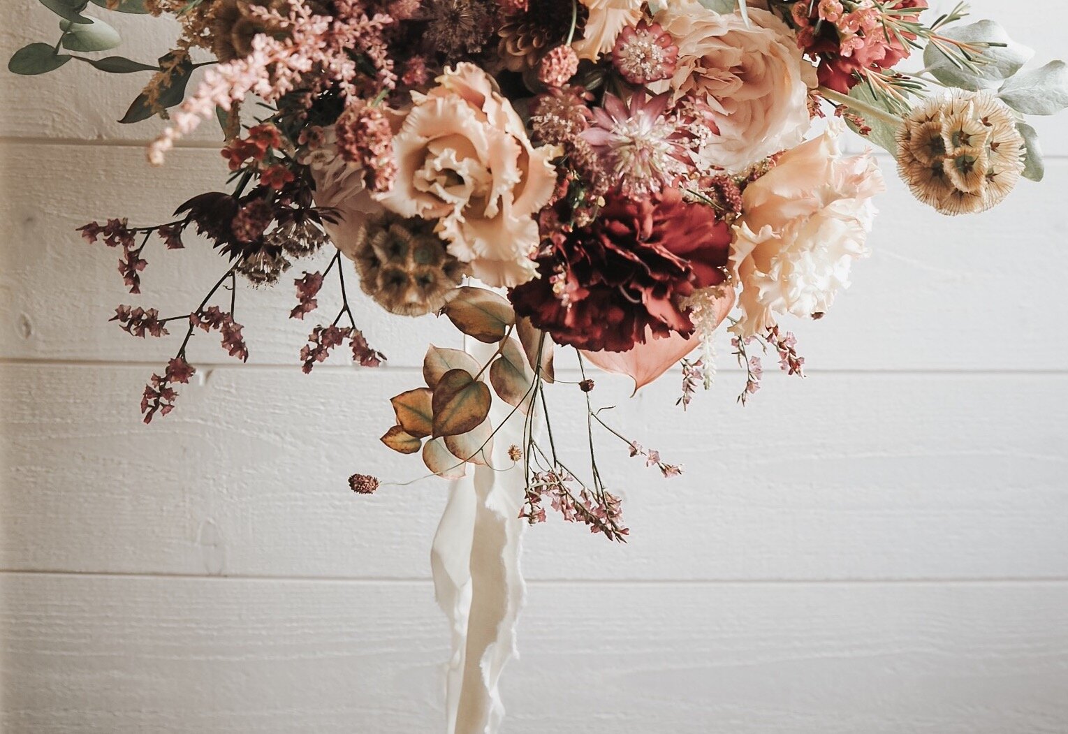Comment Faire Secher Son Bouquet De Mariée Conserver Votre Bouquet De Mariage Pour Toujours Nous Les Fleurs
