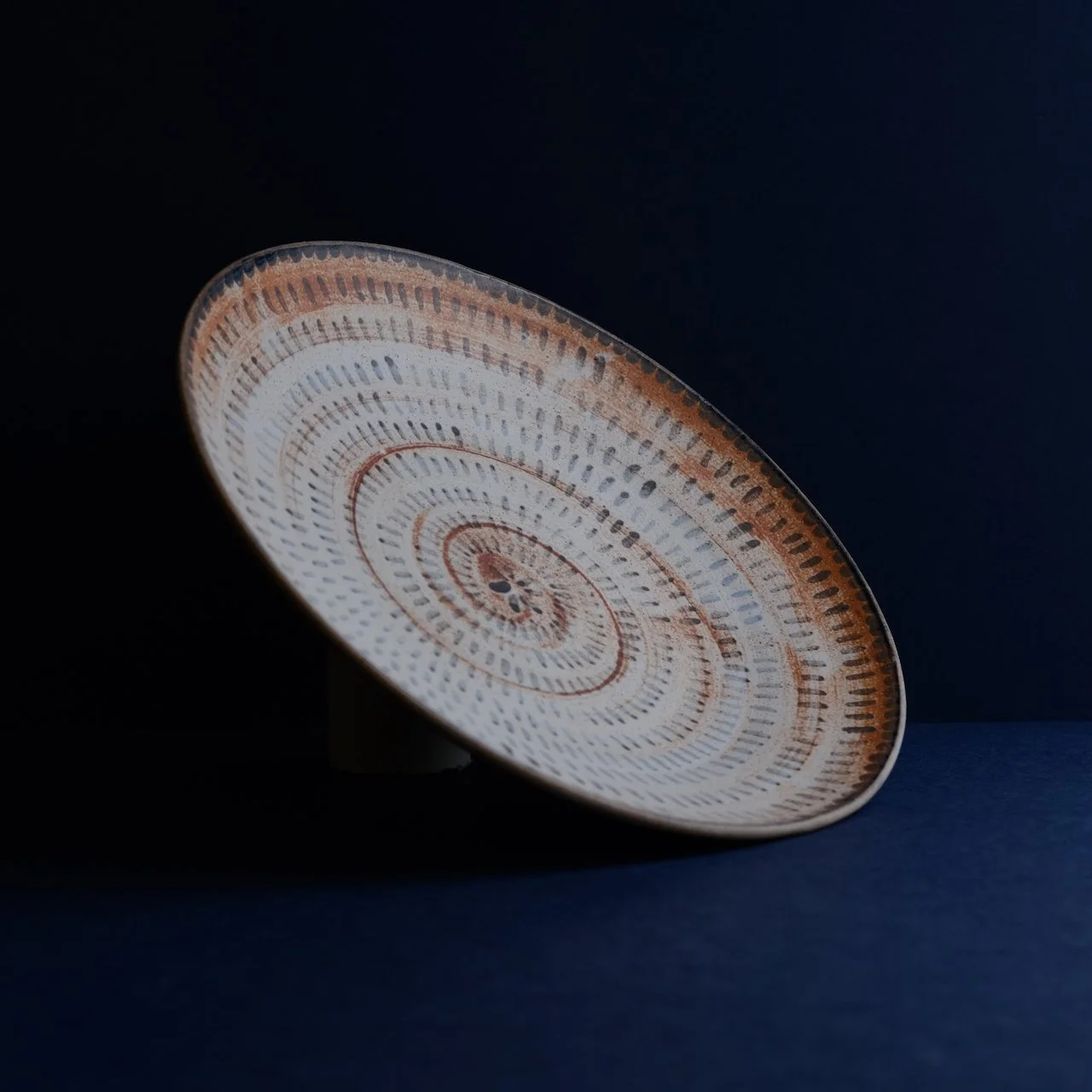 marram display plate