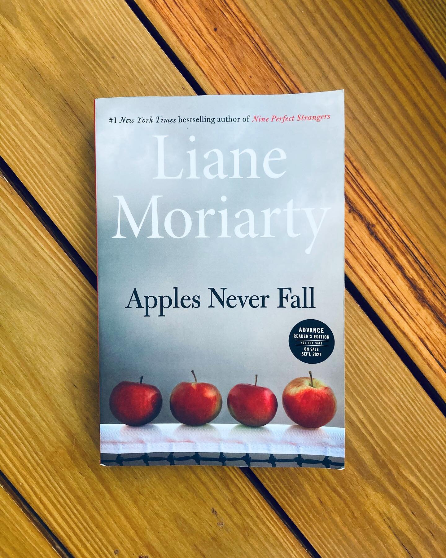 🎁🍎Less than two months until publication! Be one of the first to read Liane Moriarty&rsquo;s upcoming book APPLES NEVER FALL by entering to win an advance copy in our @goodreads giveaway! Link in bio ↗️