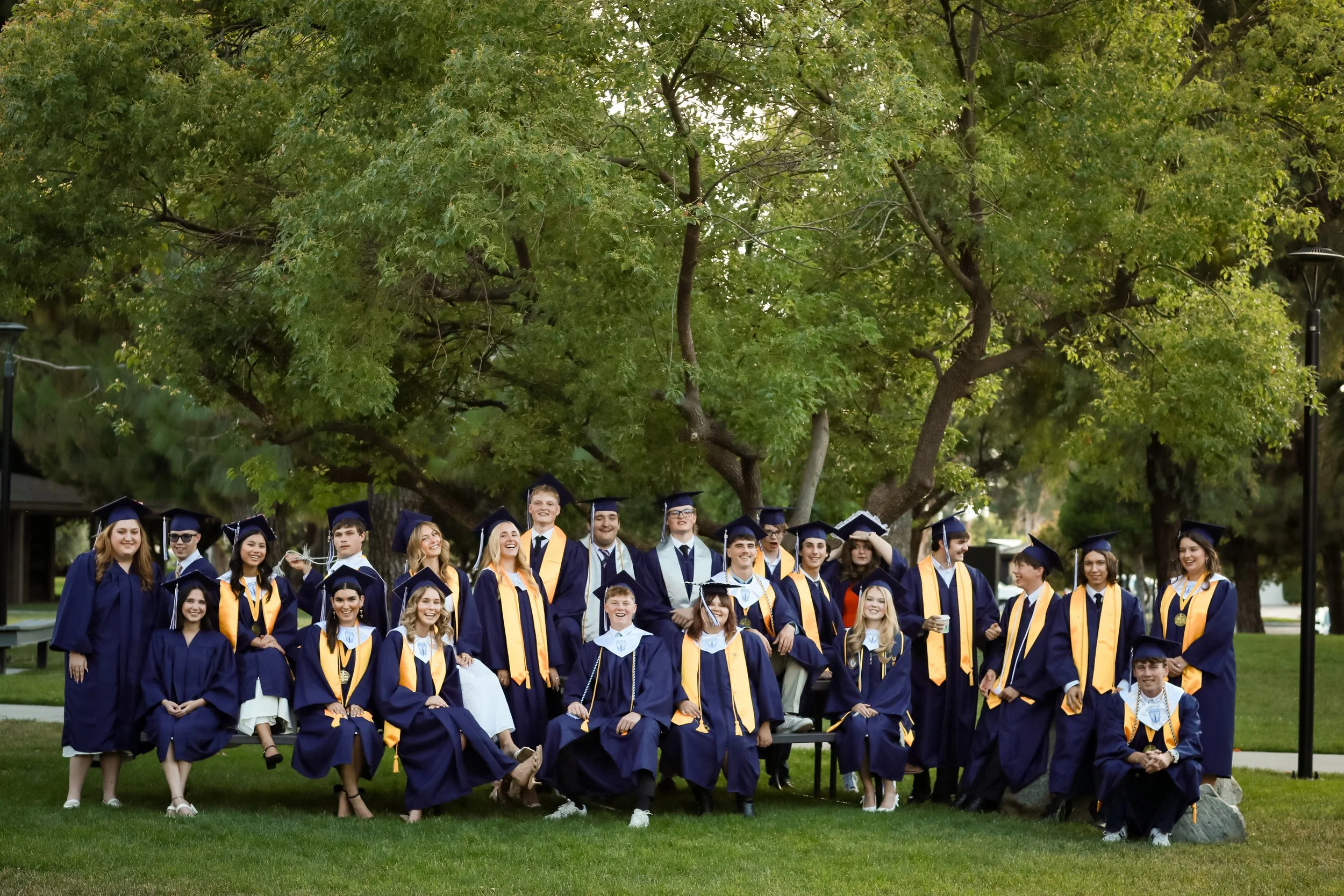 graduates_legacy_graduation_day_by_cassia_karin-118.jpg
