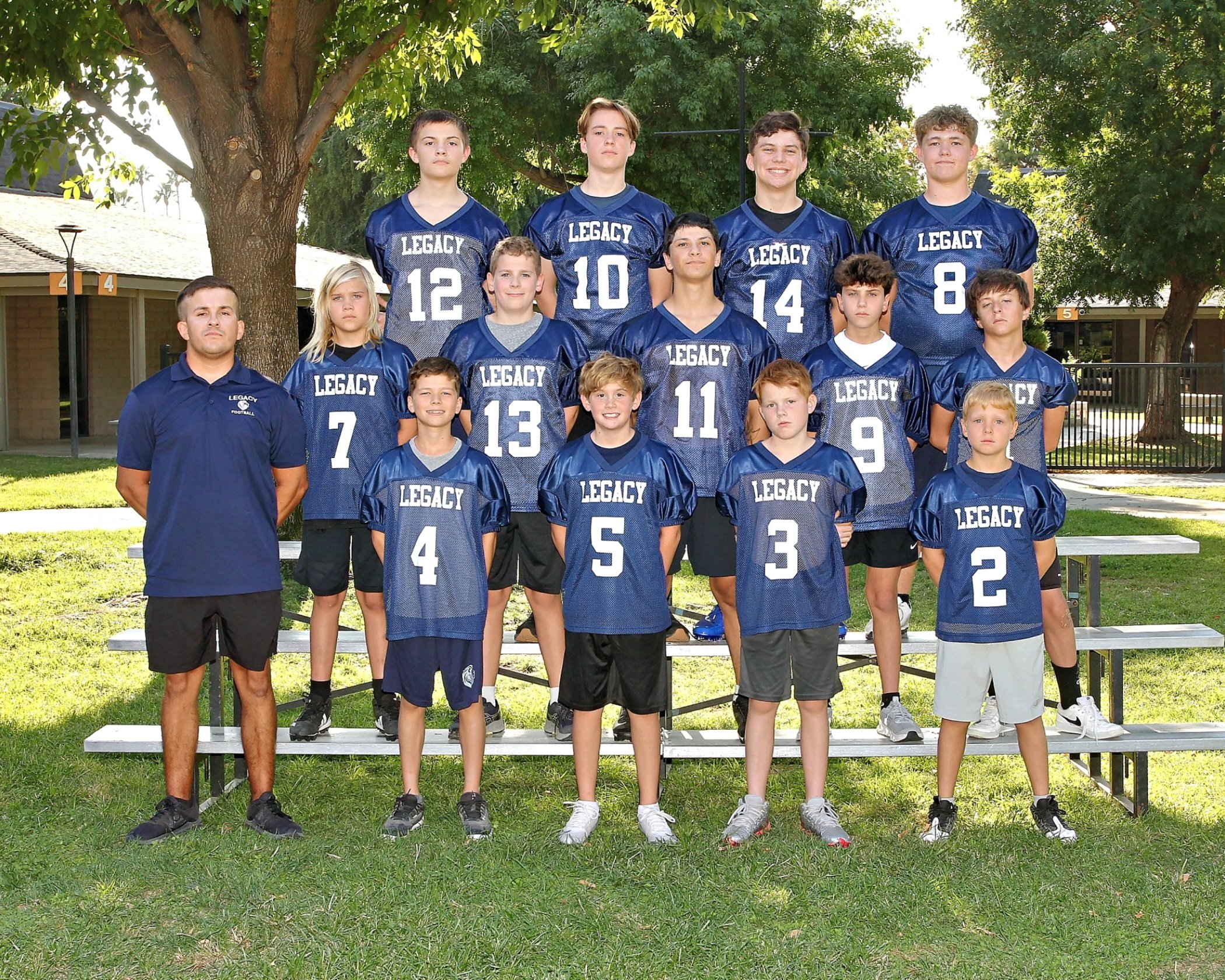 Flag_Football_-_1_6_01.jpg