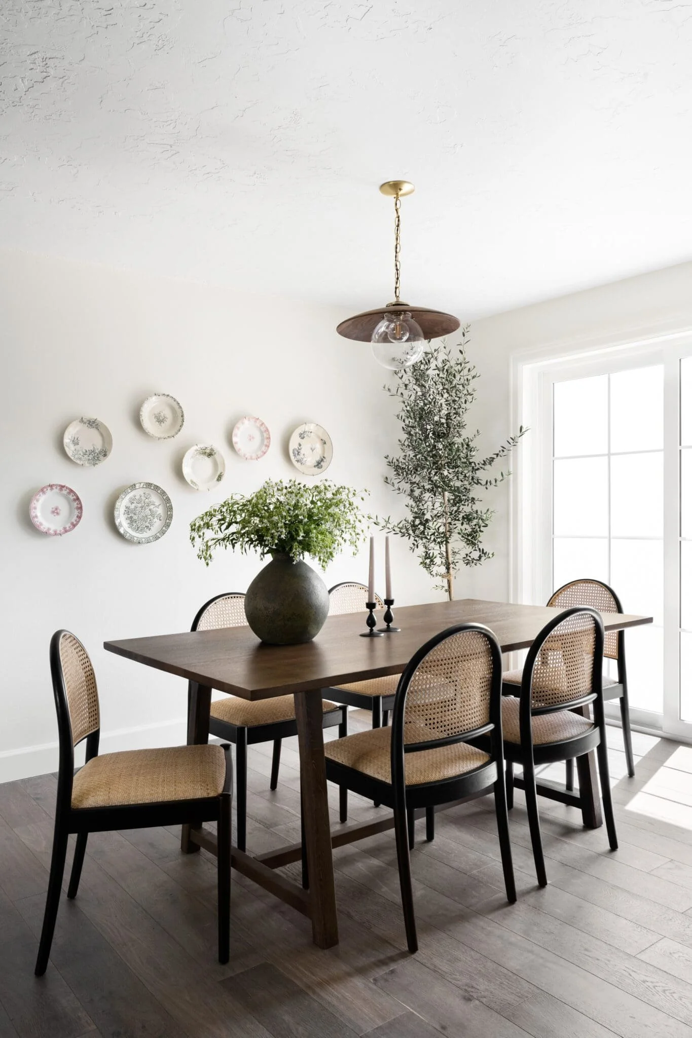studiomcgee_DreamHomeMakeover_JimHelen_004_web-1365x2048.jpeg