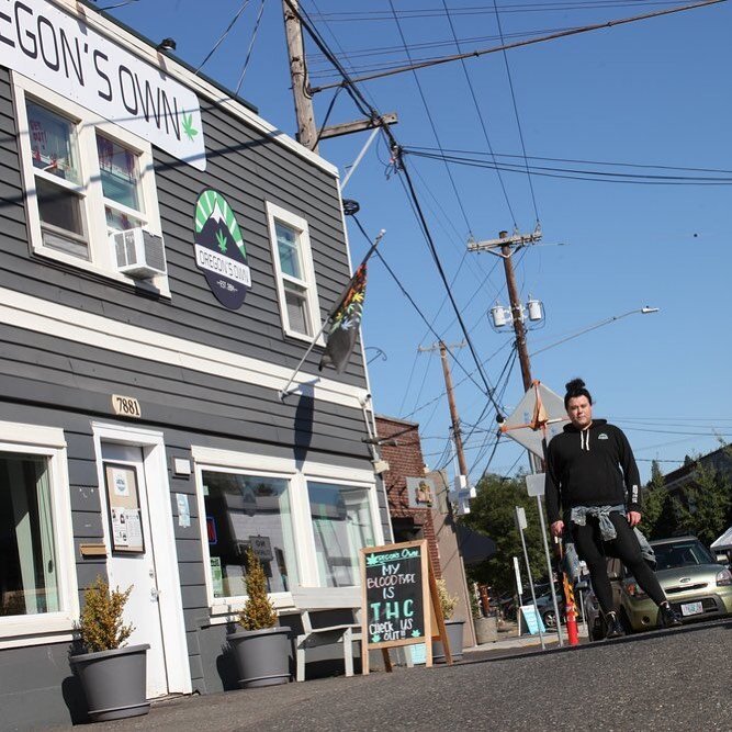 Meet Andi. One of our amazing team members. Ask Andi your cannabis questions. What do you want to know? @oregonsown_portland @oregonsownportland