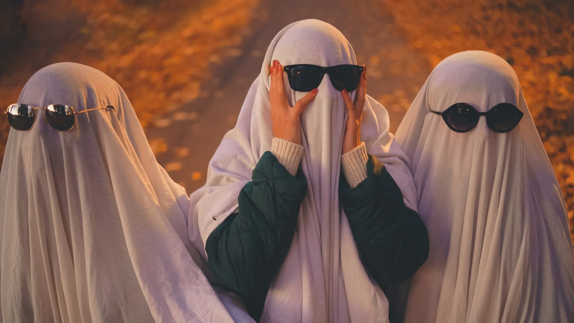 Image of three ghosts representing inactive subscribers in a nonprofit re-engagement email campaign.