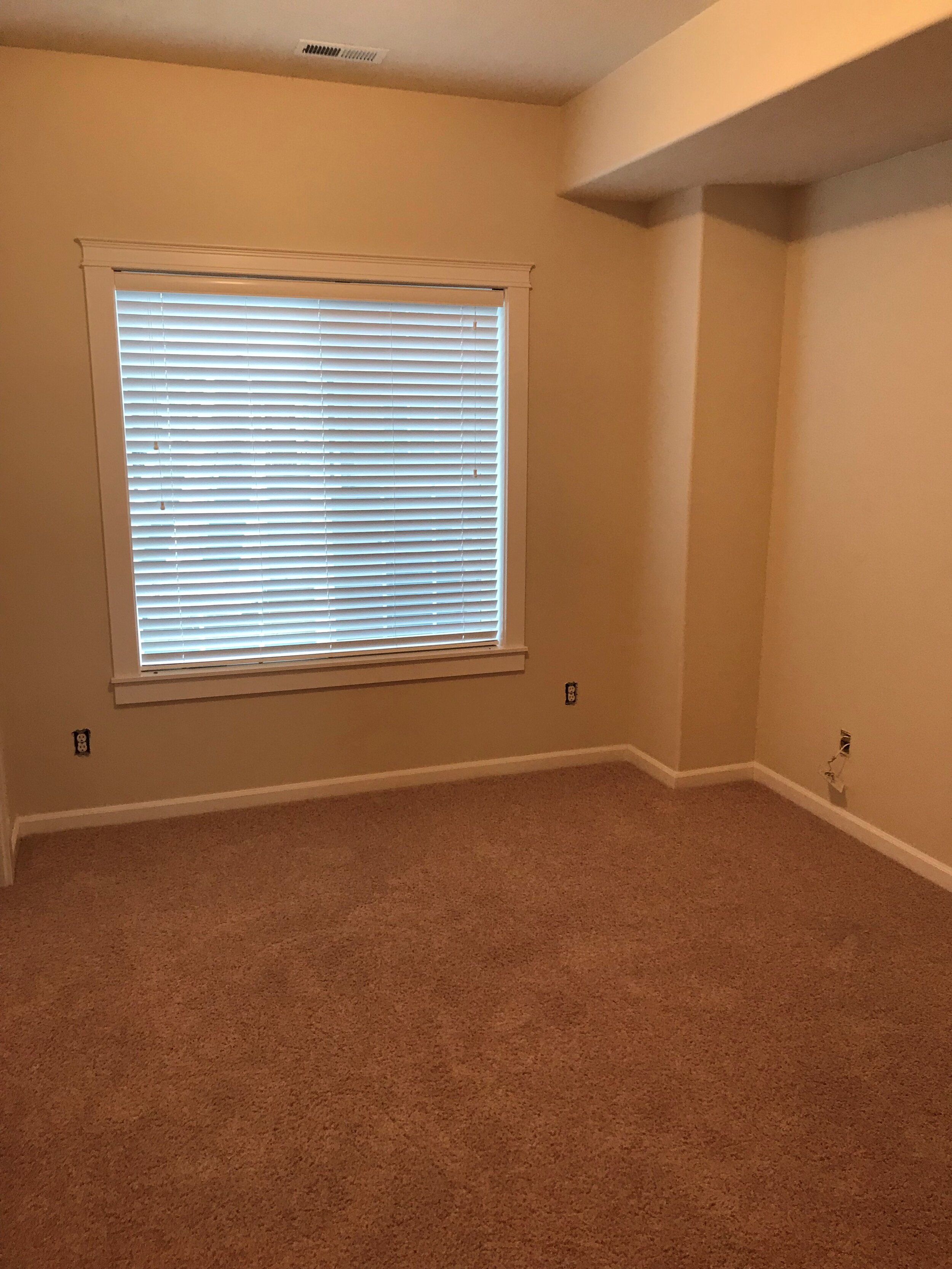 Inland Shores Condos 5904 Shoreview Bedroom 2019_05 B.jpg