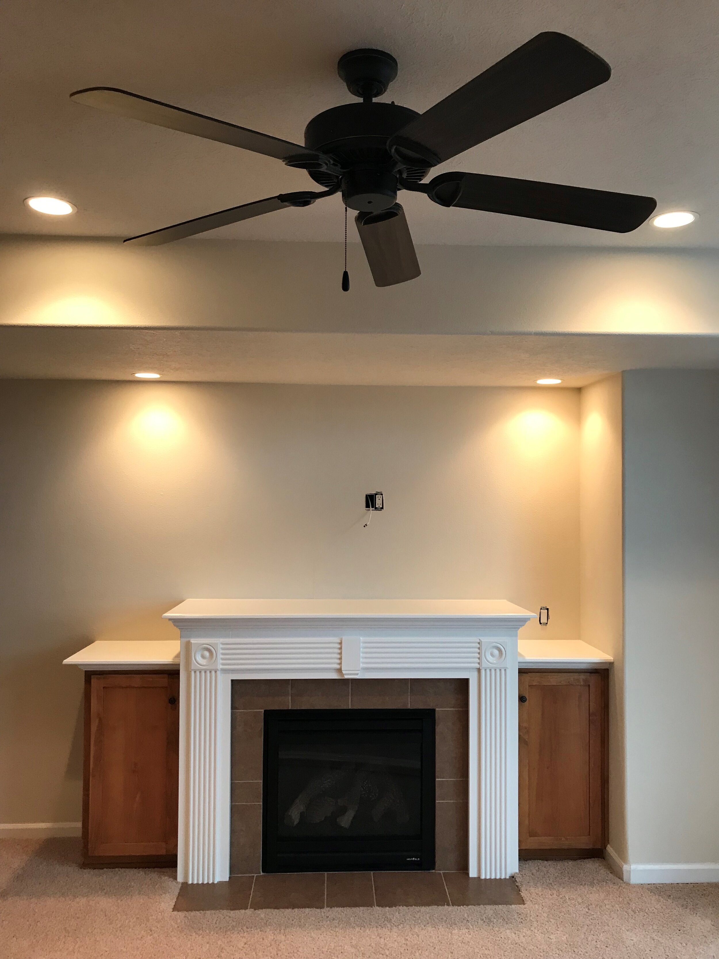 Inland Shores Condos 5904 Shoreview Fireplace 2019_05 B.jpg