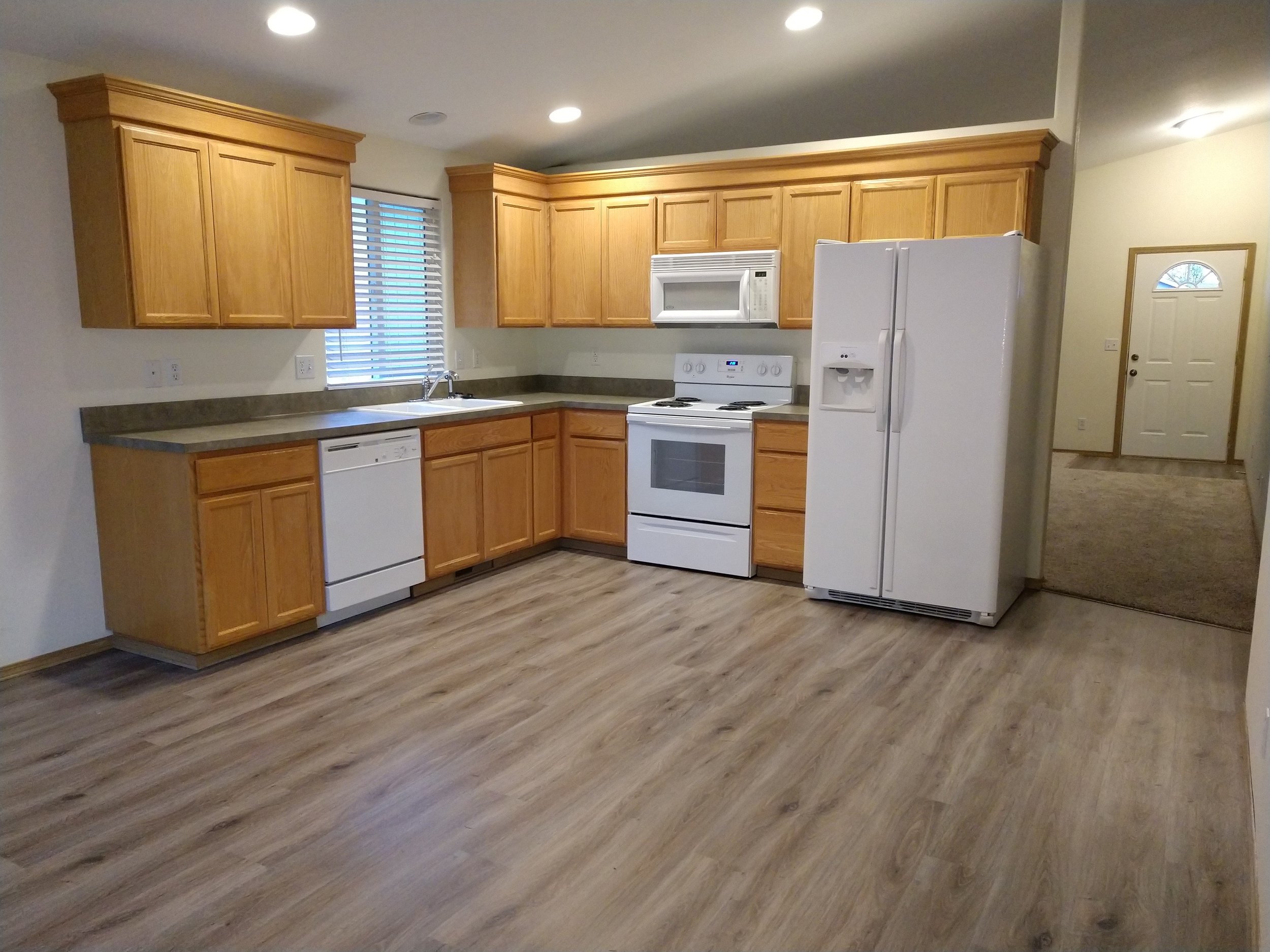 Kitchen1_2019_11_26_.jpg