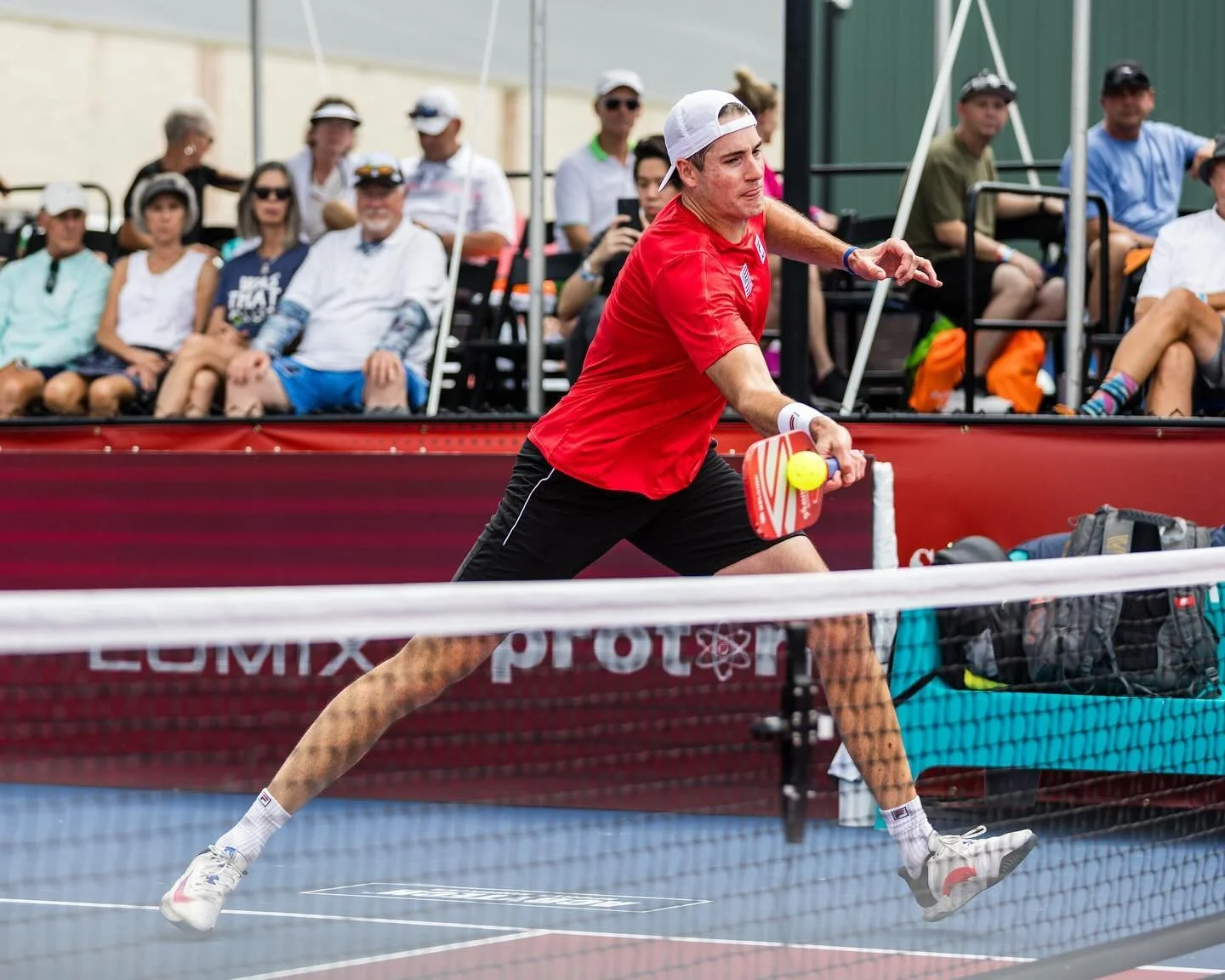 Isner
.
.
.
.
#pickleball #pickleballislife #johnisner #tennis #tennistopickleball #tennispro #sportsphotography #teamcanon #mirrorlesscamera @canonusa