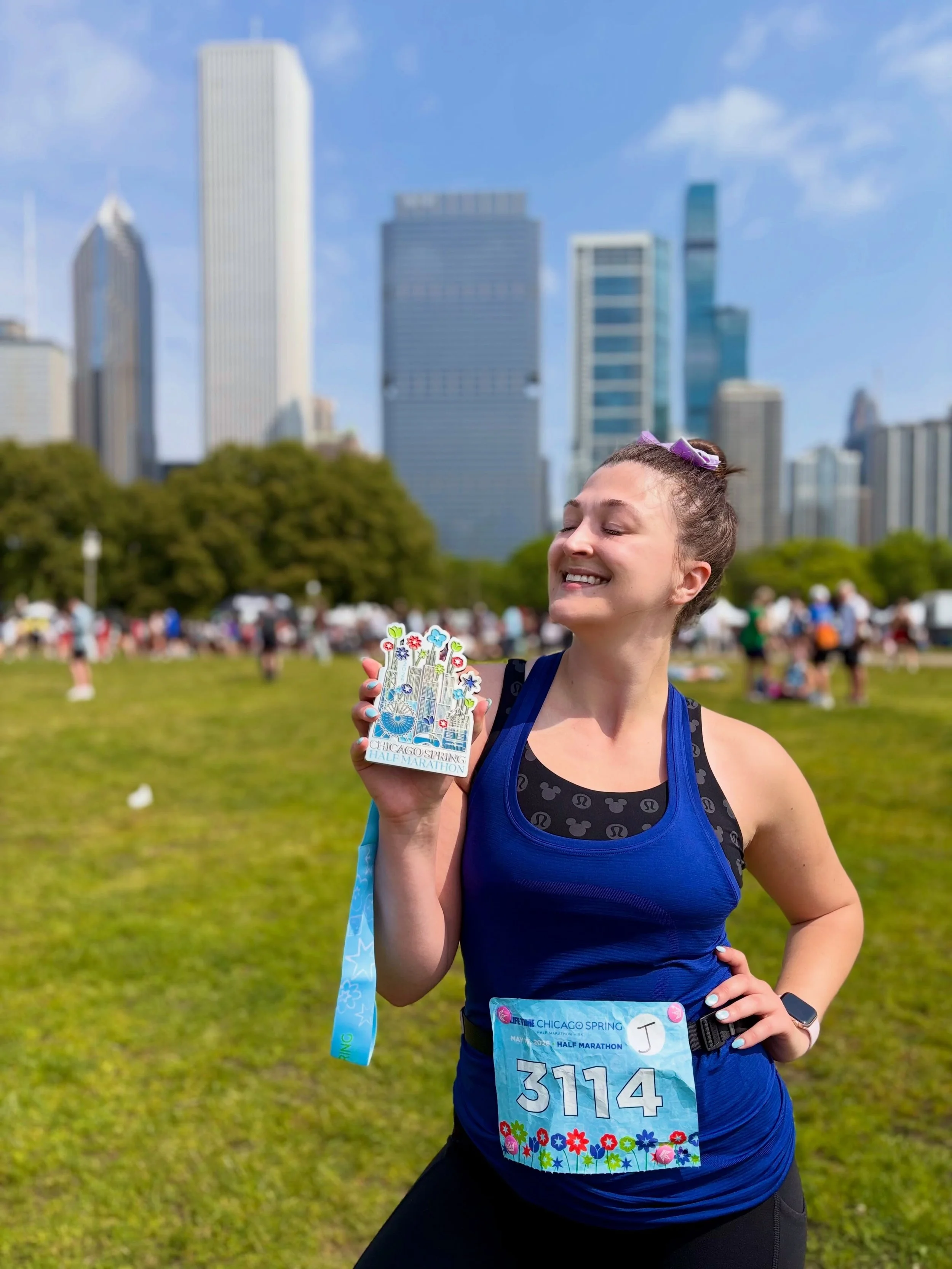 Chicago Spring Half Marathon 2026💐🏅 

I could NOT BELIEVE I shaved 29 minutes off my time from my first half marathon last January!! So incredibly proud of my hard work this year, and the major improvements I made since last year! For now, taking a