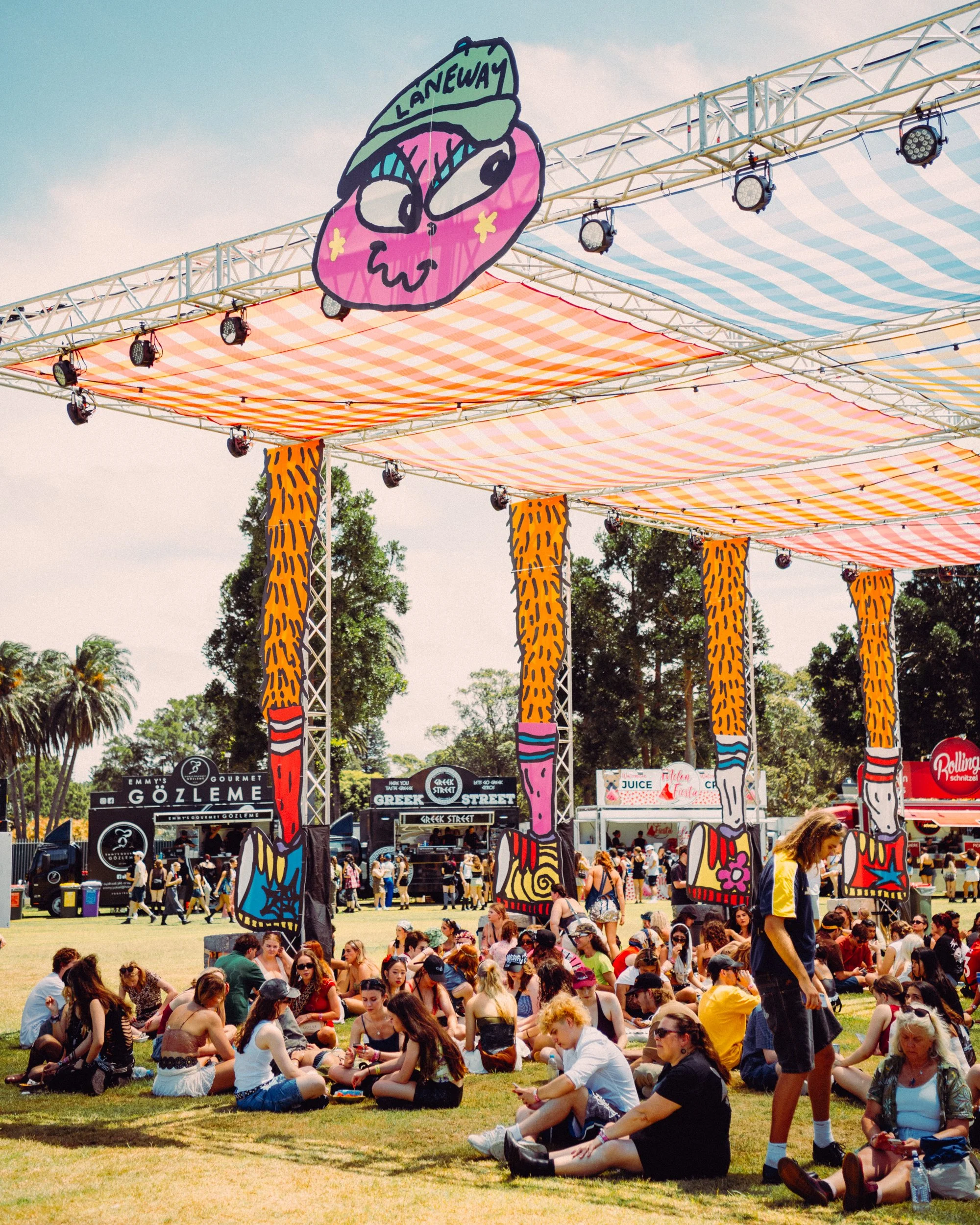 Laneway-CharlieHardy-0522.jpg