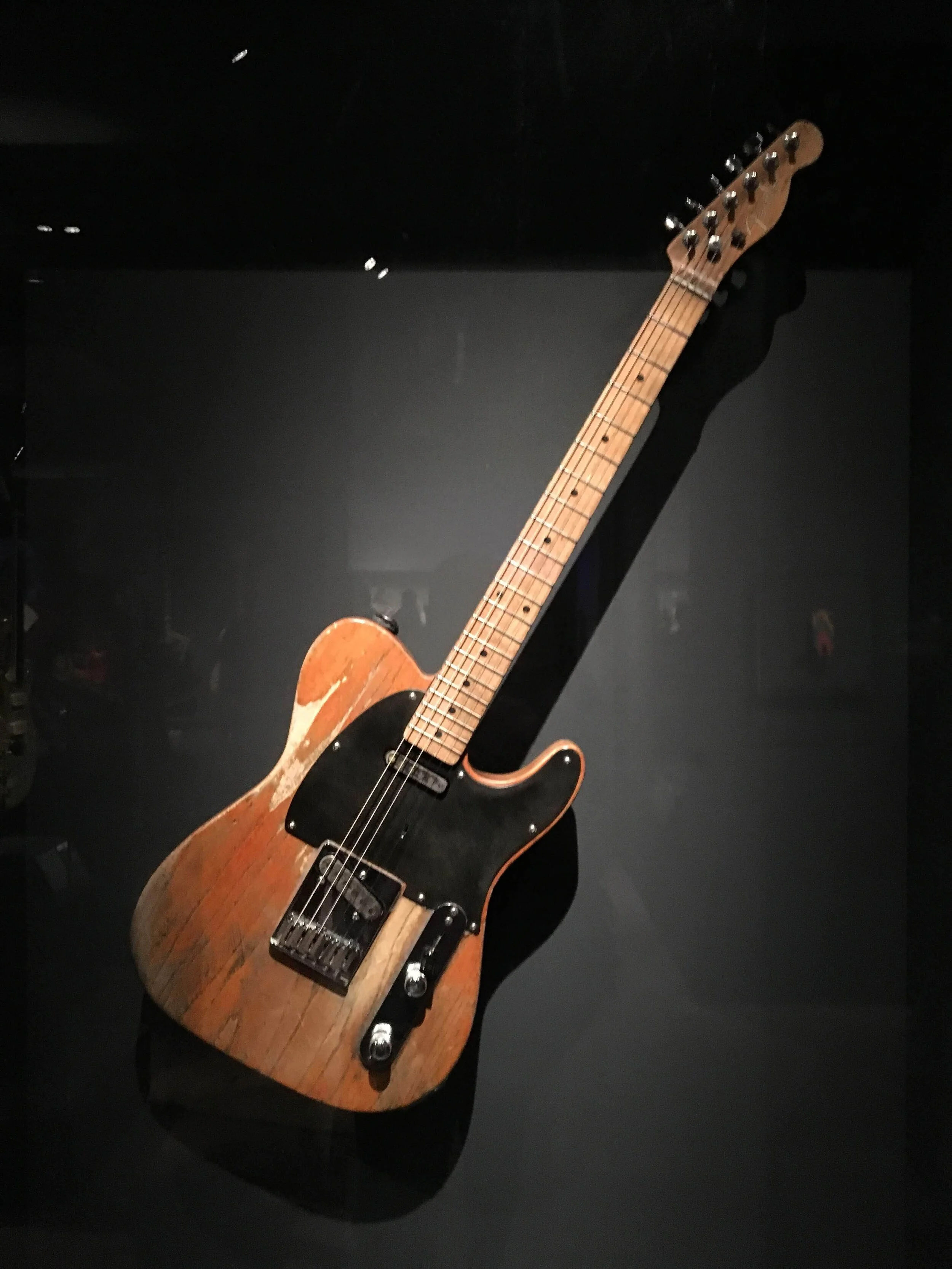 Bruce-Springsteen-Esquire-Telecaster-img.jpeg.JPG