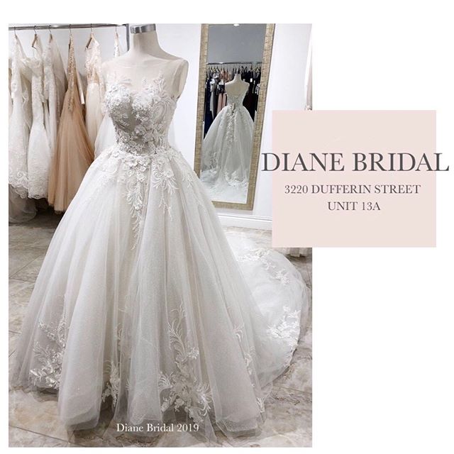 Book an appointment with us today ✨
#DianeBridal #BridalShop