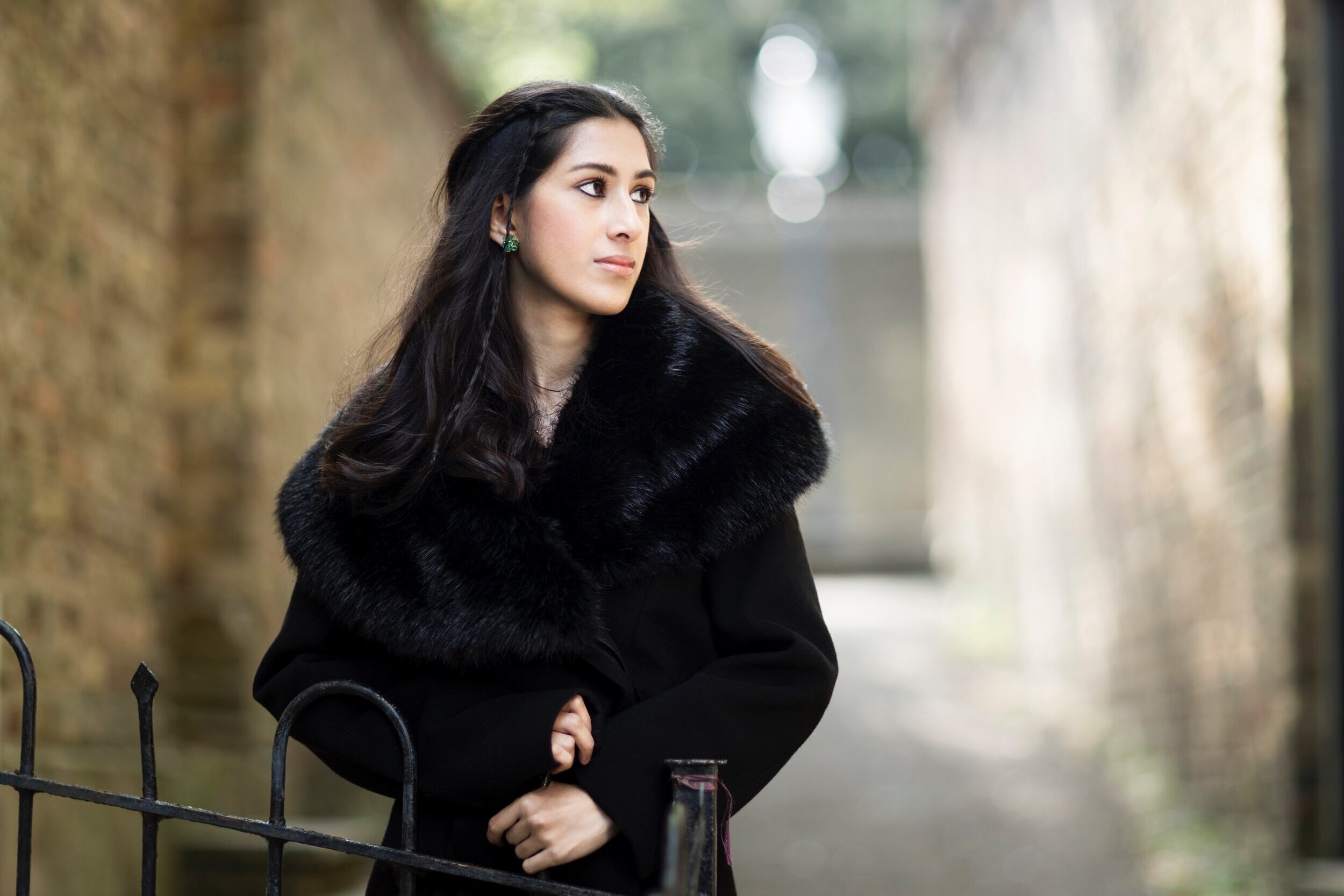 Mishka Rushdie Momen — Pianist