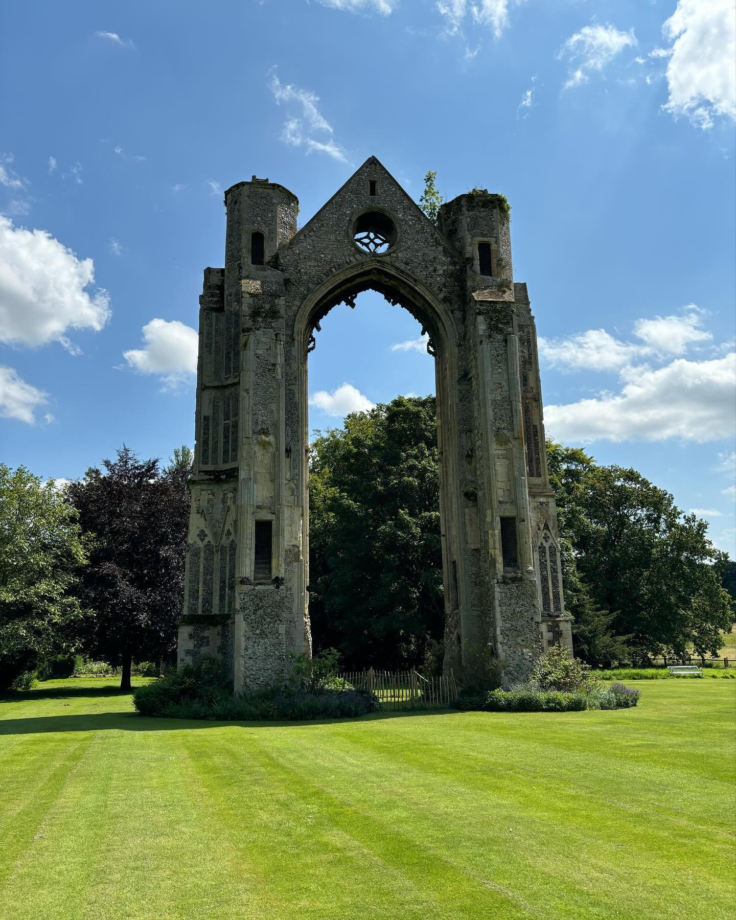 Finally made it to the famous Walsingham shrine, hoping to leave offerings of my record, but disappointingly, most of the shrine seemed to have fallen to pieces. The lady at the gift shop suggested blaming someone called King Henry, so I think I will