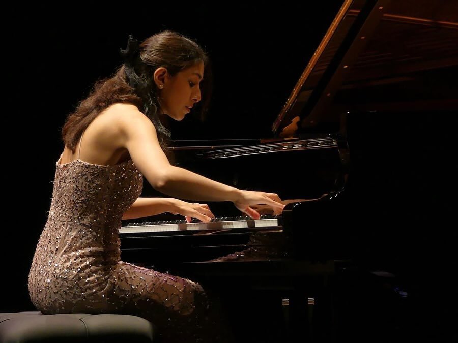 Nice memories of playing Schubert, Byrd, and Schumann @fipoeiras 🇵🇹! Photos by Ana Maria Amorim @harrisonparrottgroup