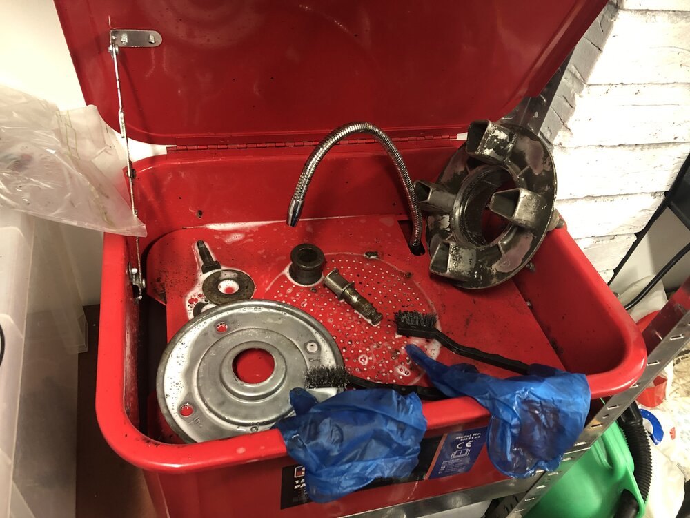 Mable Honda CB550 Cafe Racer rear wheel rebuild degrease parts.jpg