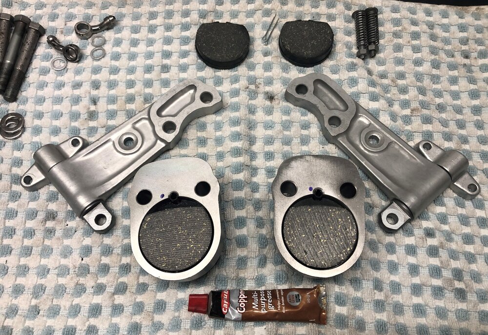 Mable Honda CB550 Cafe Racer brake caliper arem and pad rebuild.jpg