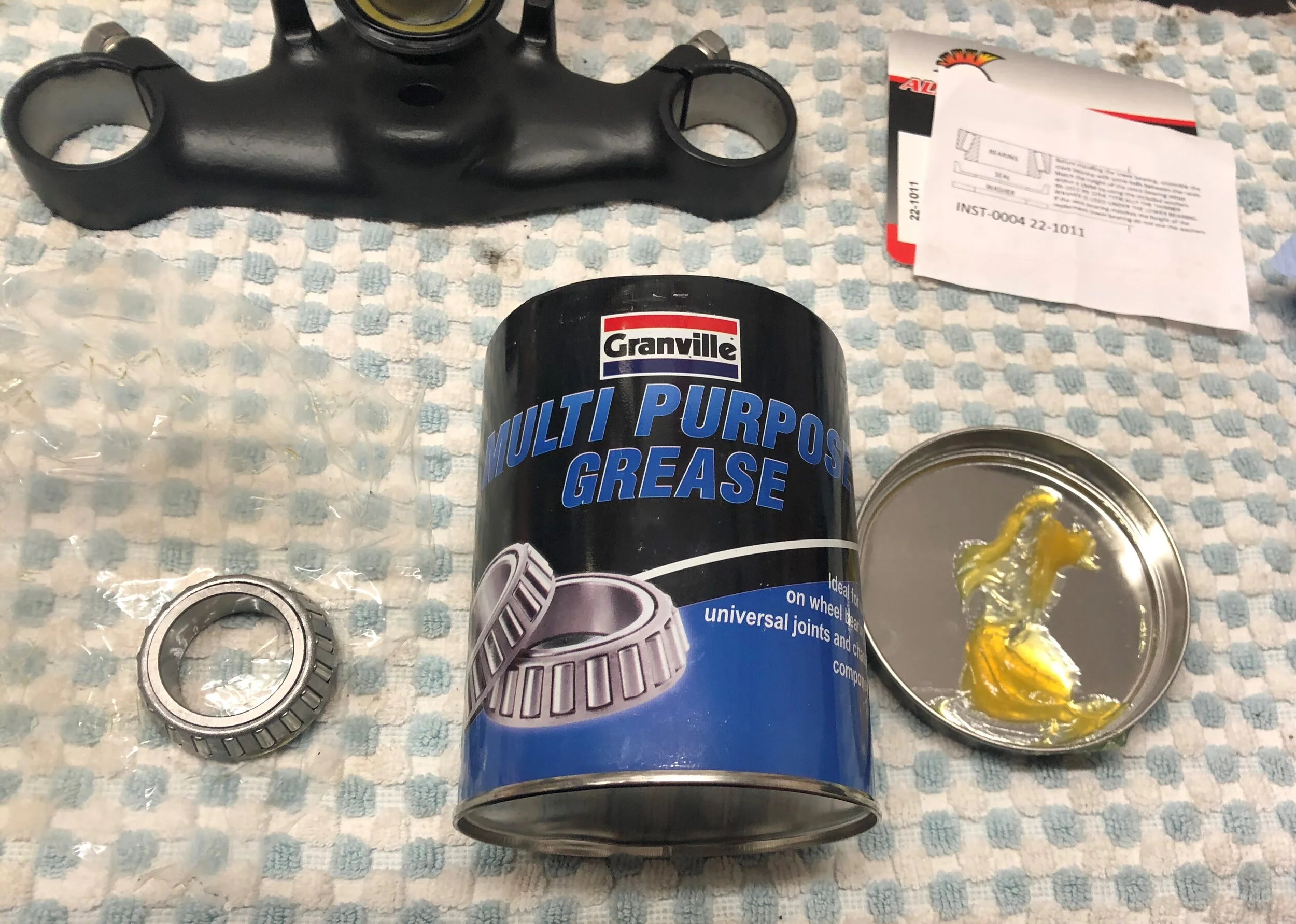 Honda CB550 front end build All Balls Racing roller taper bearings