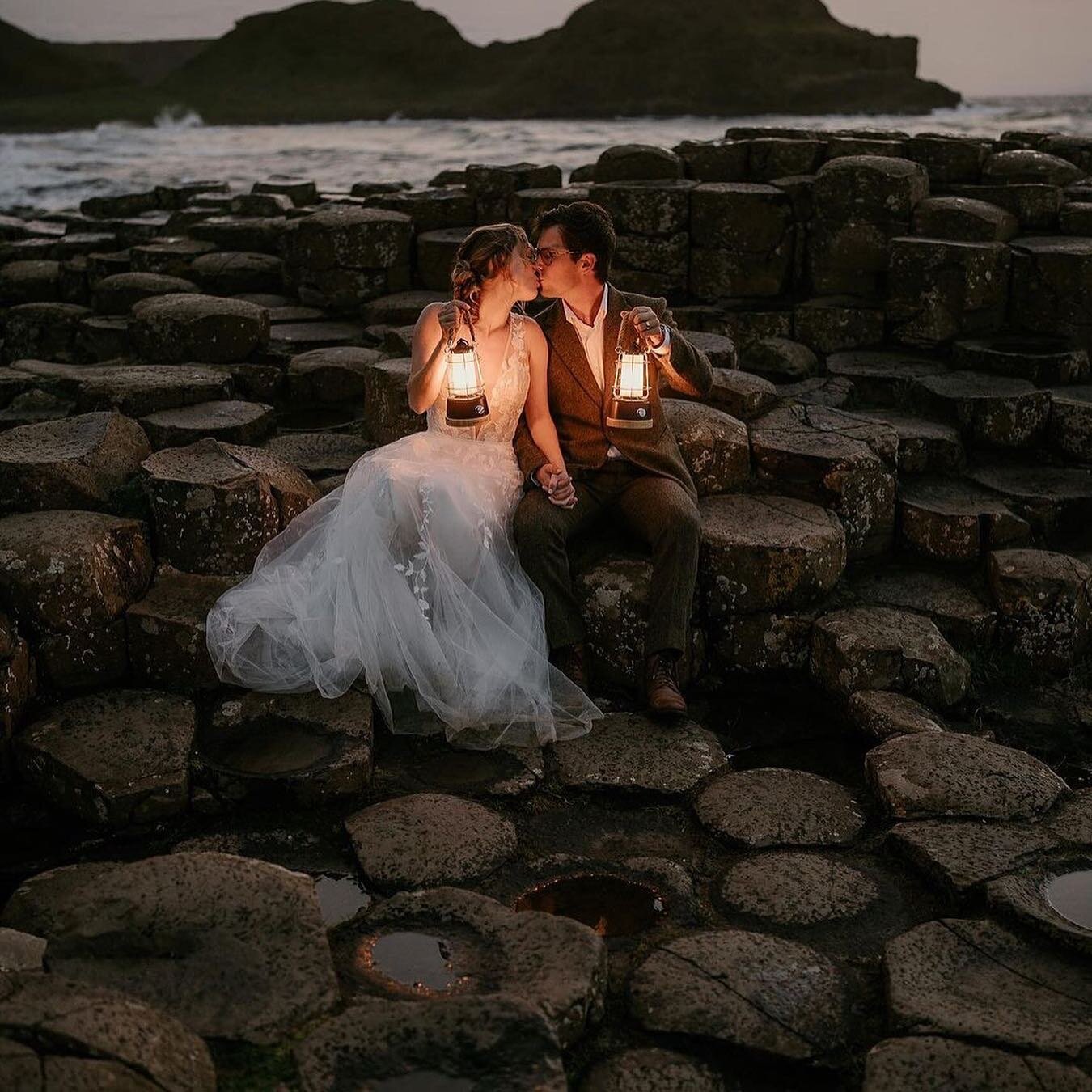 @robdight Jessica &amp; Michael had the most amazing elopement day! They flew in from Florida, 🇺🇸🇺🇸🇺🇸 to elope in Northern Ireland. An intimate ceremony with a handful of loved ones in attendance followed by personal vows between just the two o