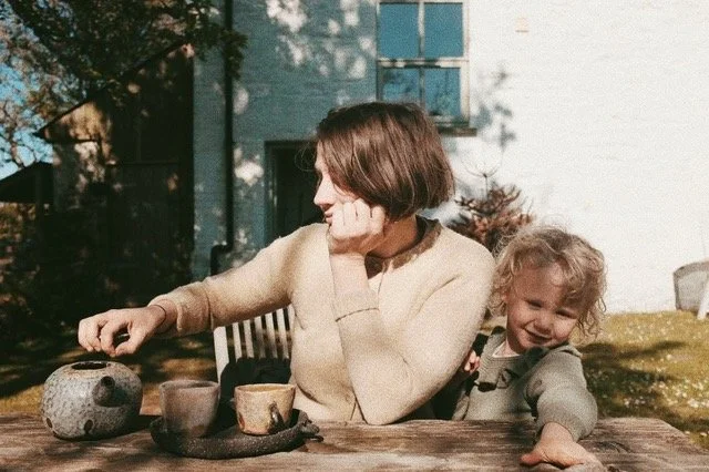 DARN x Friends - Three Cheers for Holly Blues