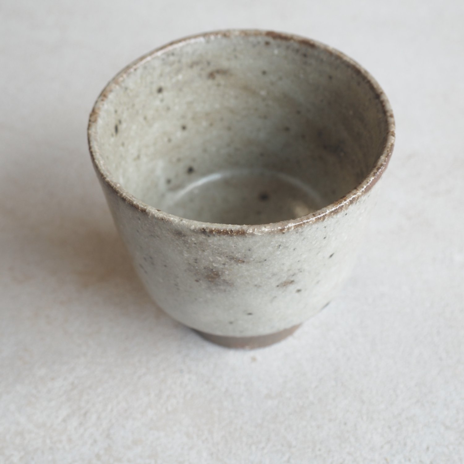grey-iron-yunomi-popandjez-1b-pachadesign.jpg