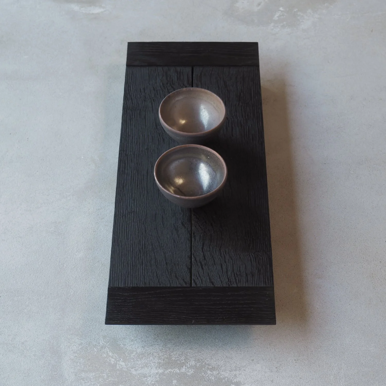 burnt-oak-low-tea-with-handles-1c-pachadesign.jpg