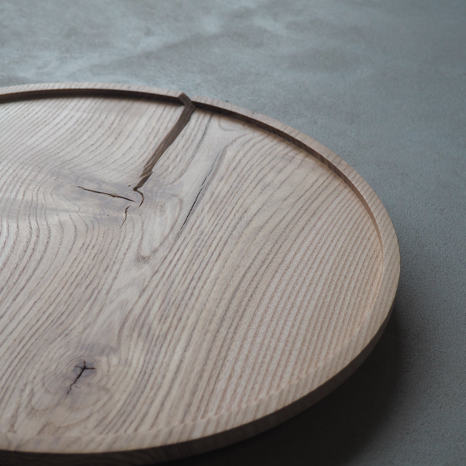 circular-ash-tray-2d-pachadesign.jpg