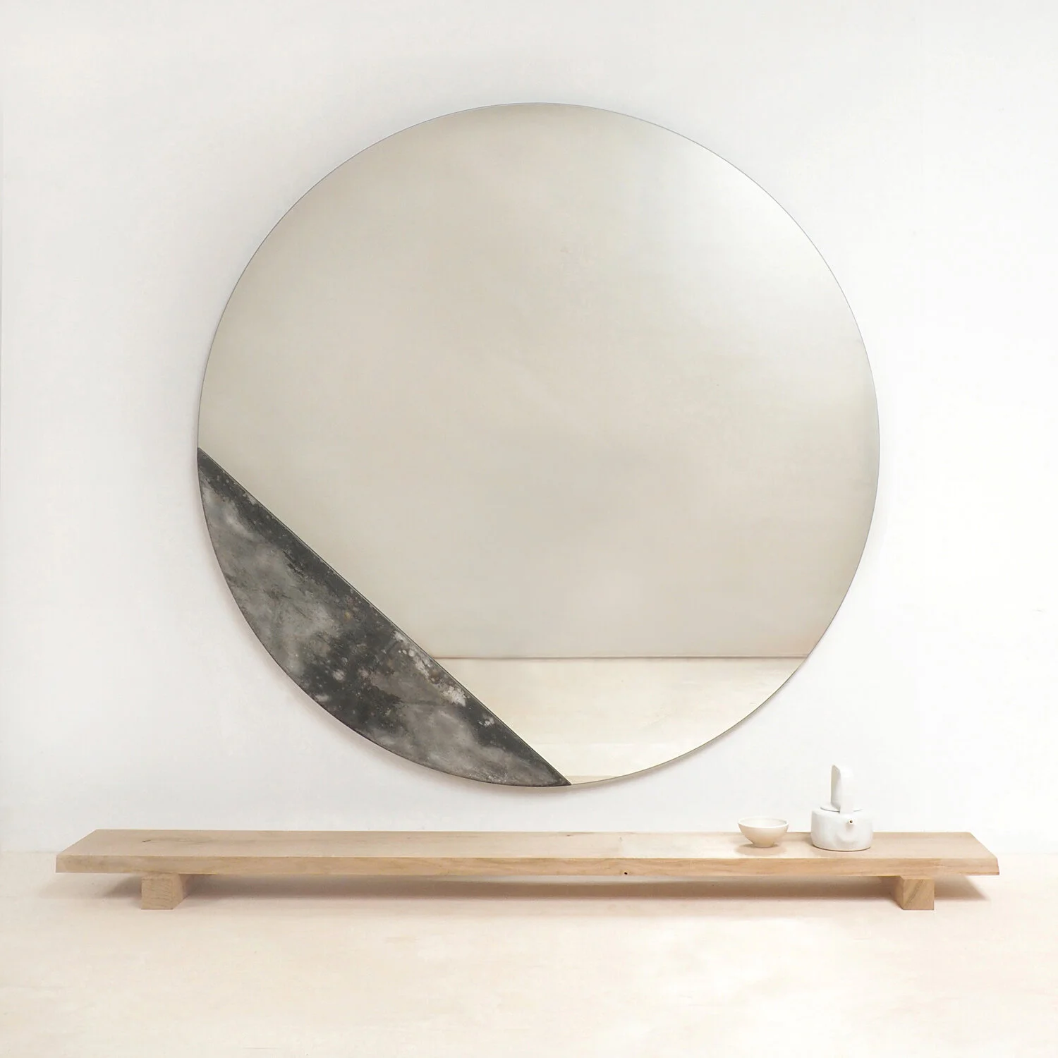 Luna Mirror