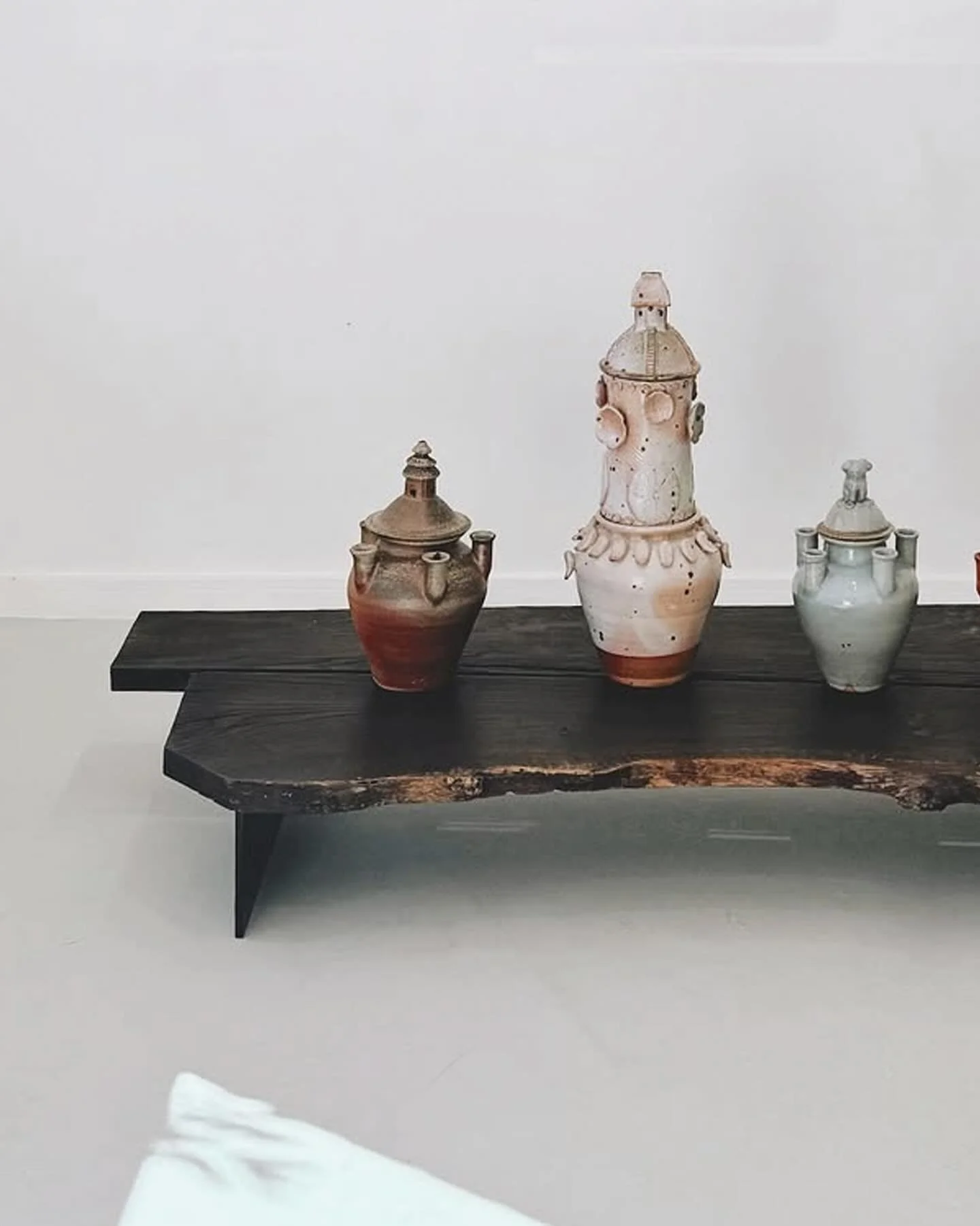 Views of our work @circlecontemporarygallery 

Low Charred English Oak Table
Circular Burnt English Oak Table + Stools

These pieces, and others, can be seen and are available from @circlecontemporarygallery in Cornwall.